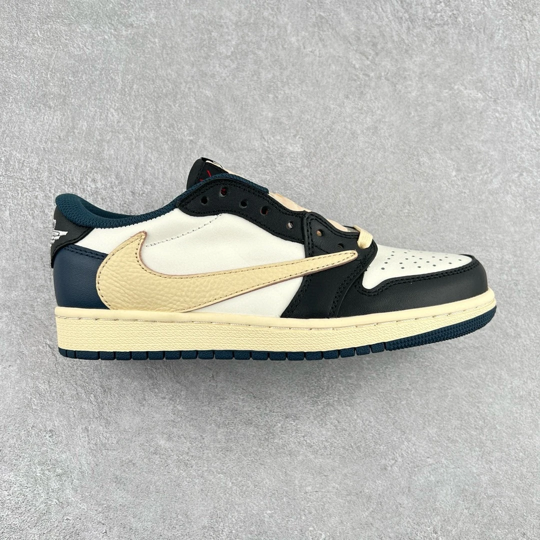 Nike Shoes — 35718ede