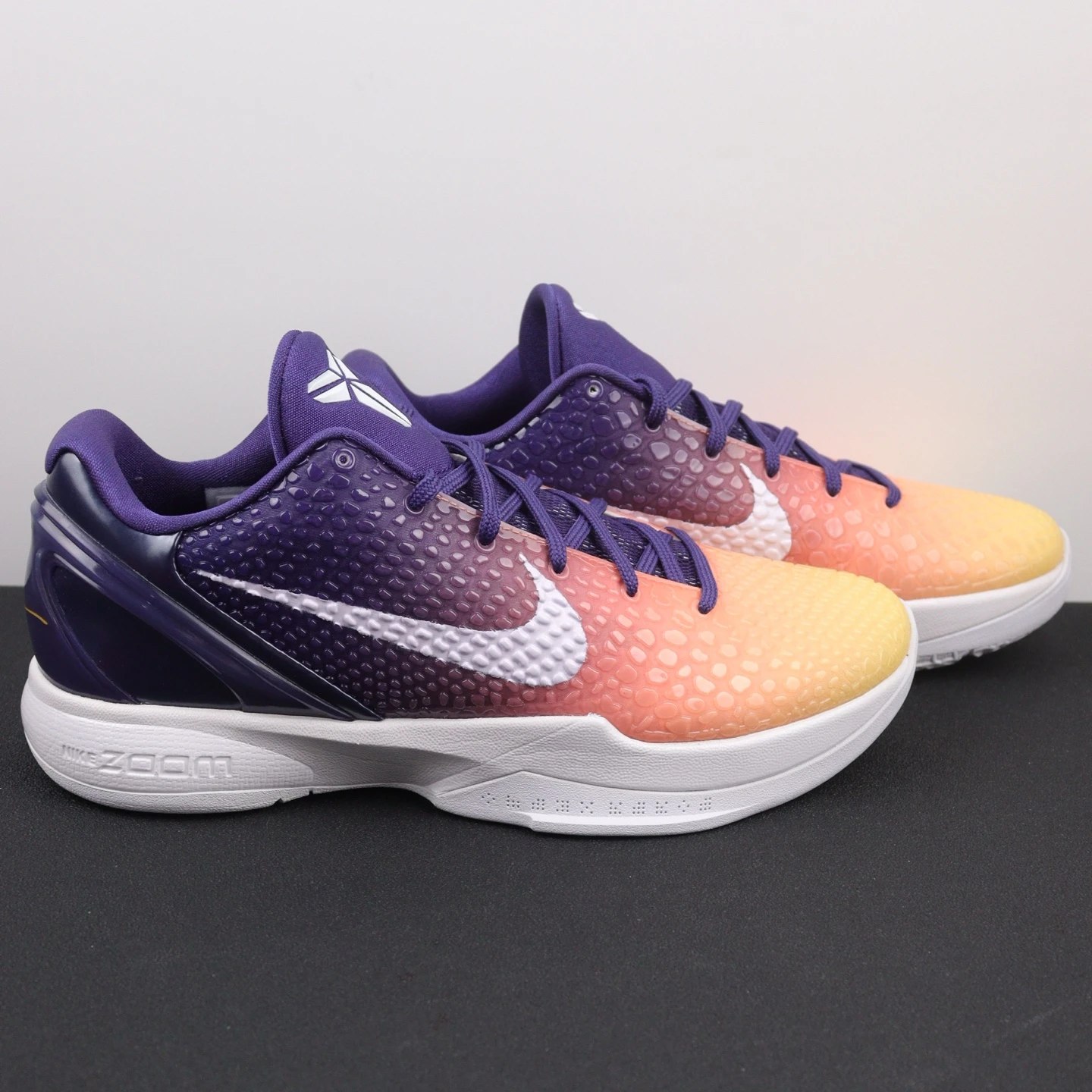 Sneakers — e78d0d02