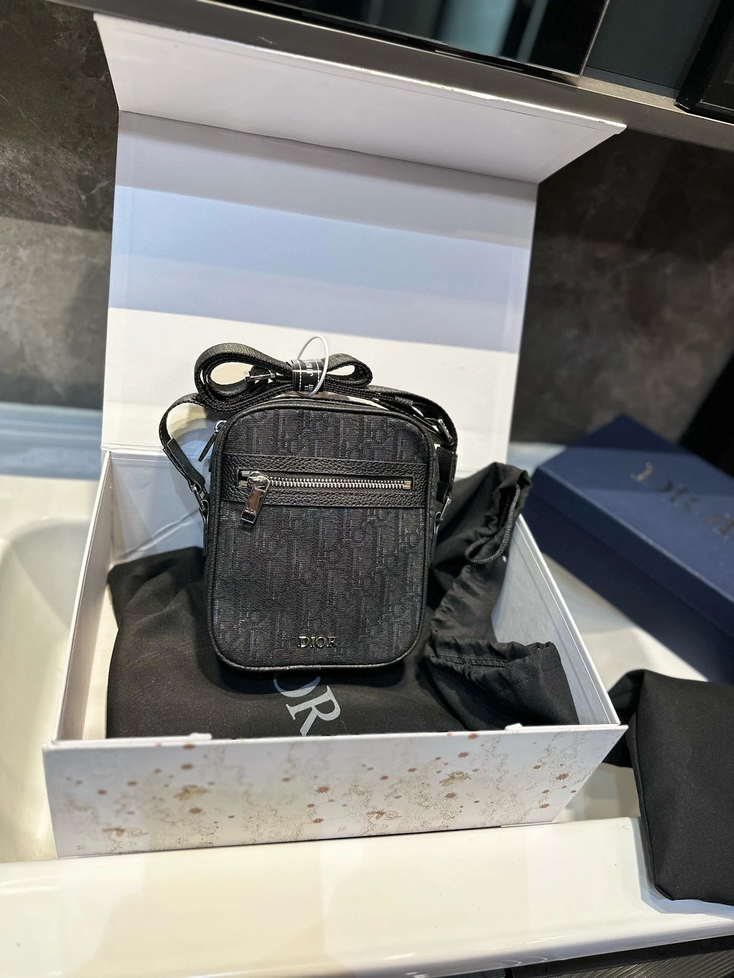 Dior Bag — 88b79174