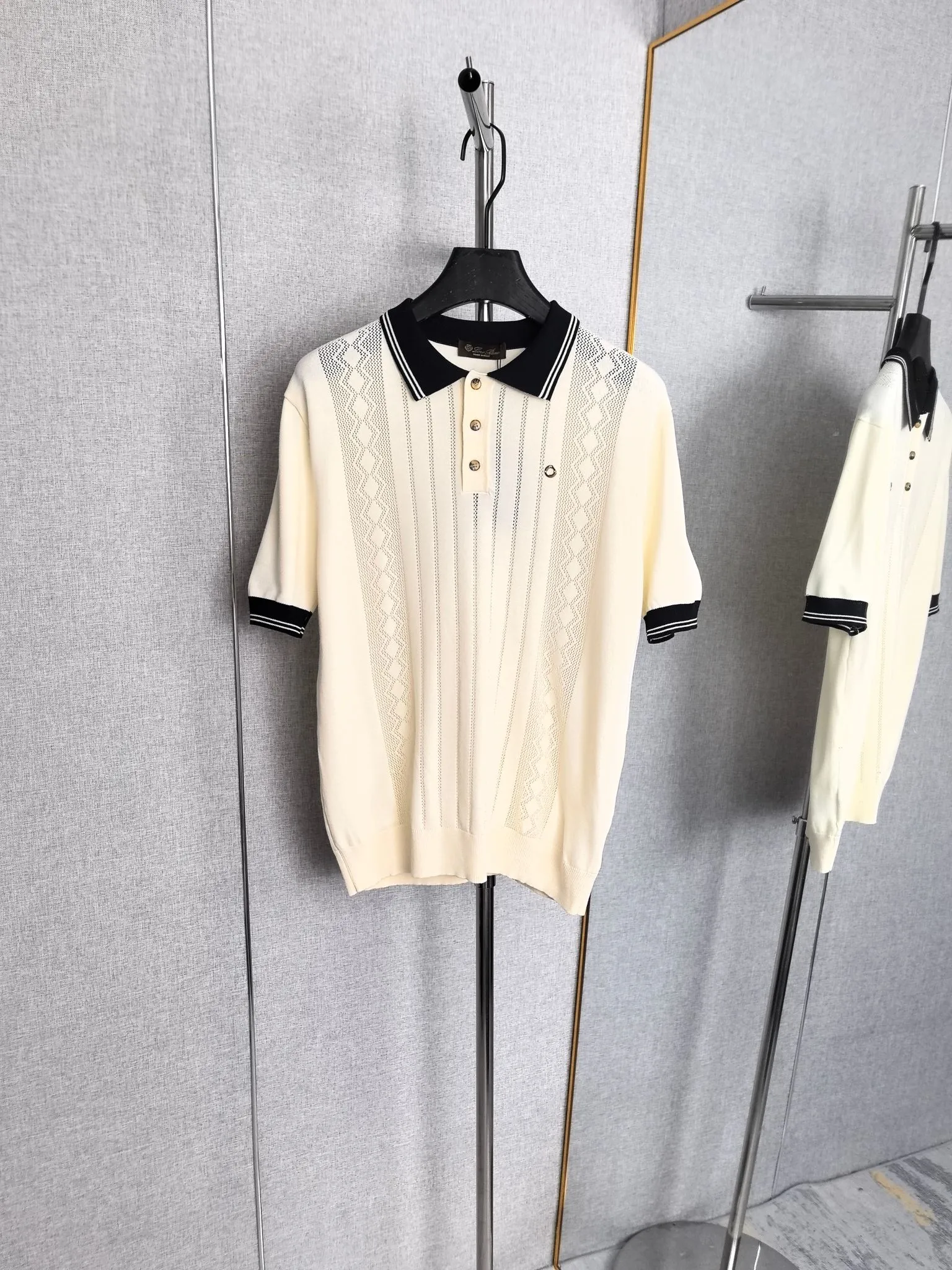 Loro Piana T-Shirt — 5b91ca5b