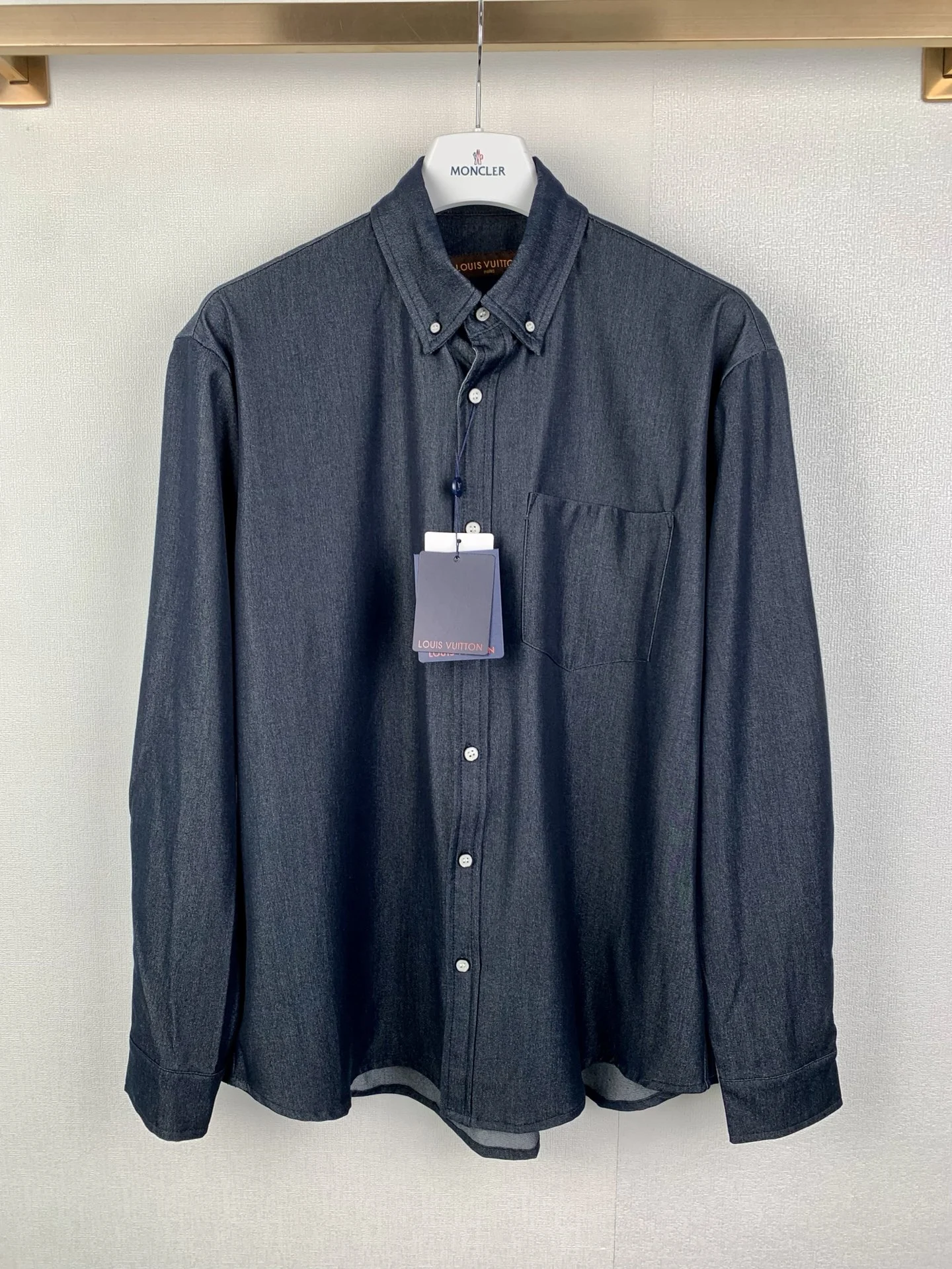 Louis Vuitton Shirts — 2bb4fddd