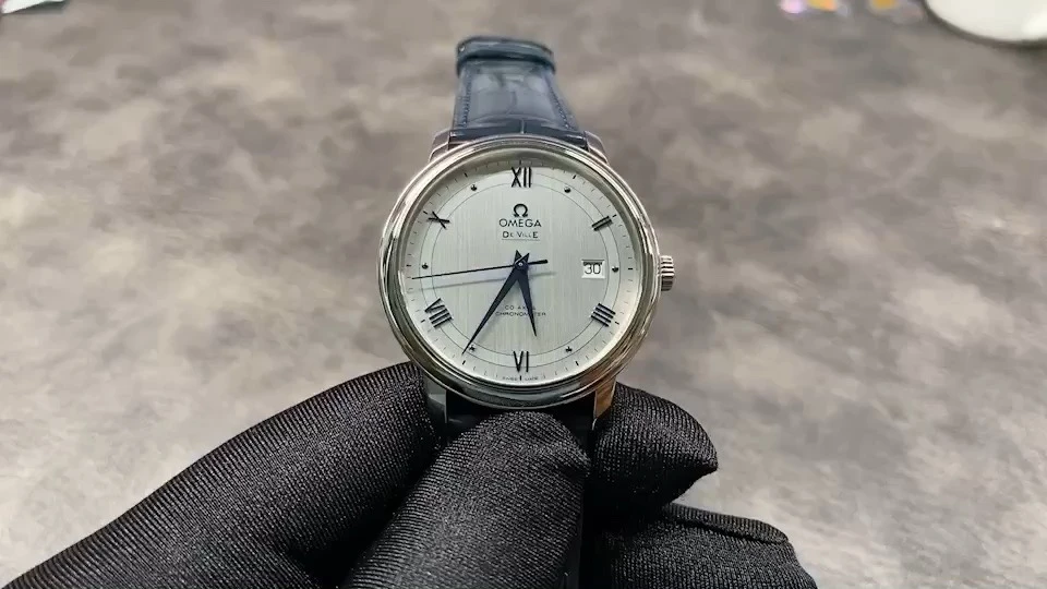 Omega Watch — 2f70af63