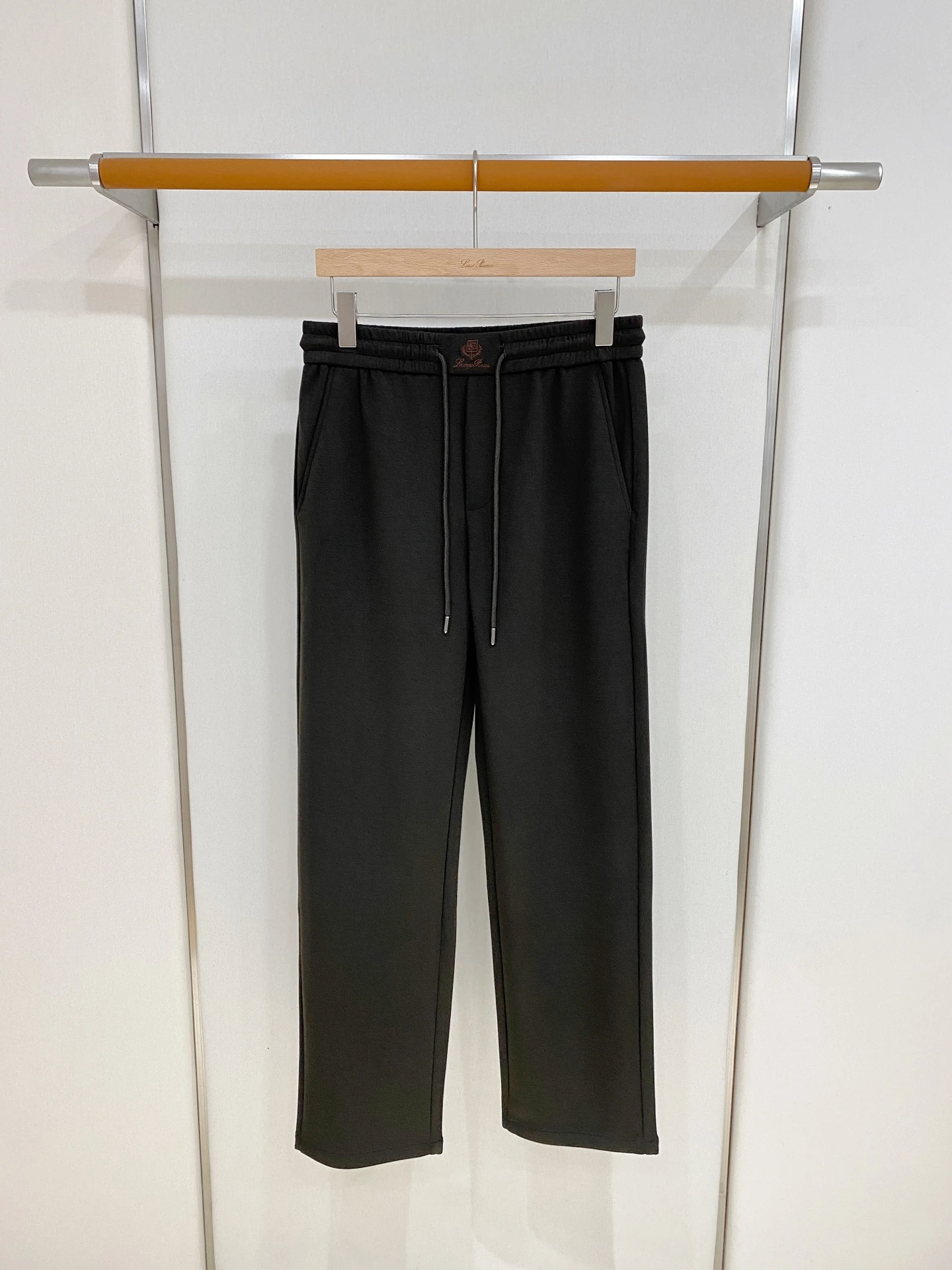 Loro Piana Clothing — 9fc9d04e