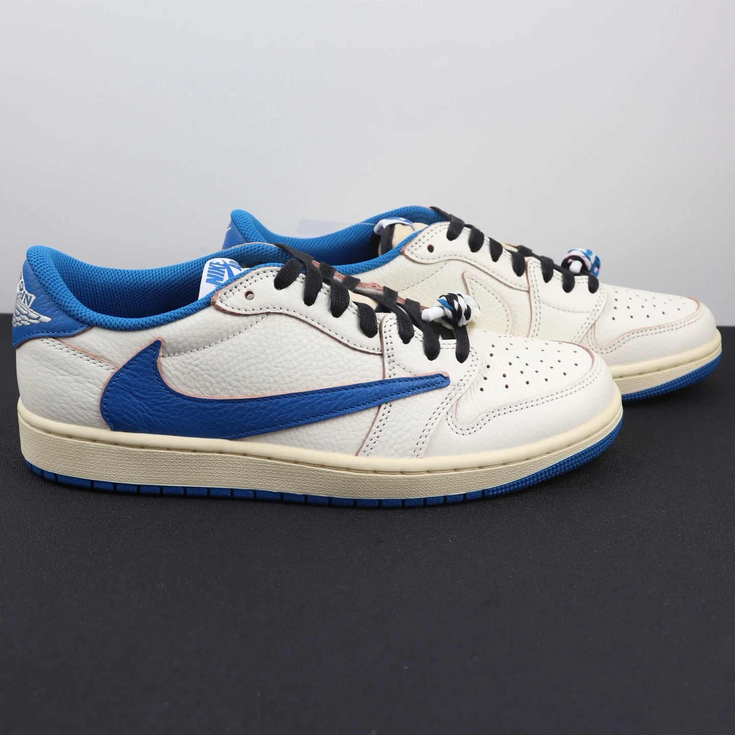Nike Shoes — 3acb5225