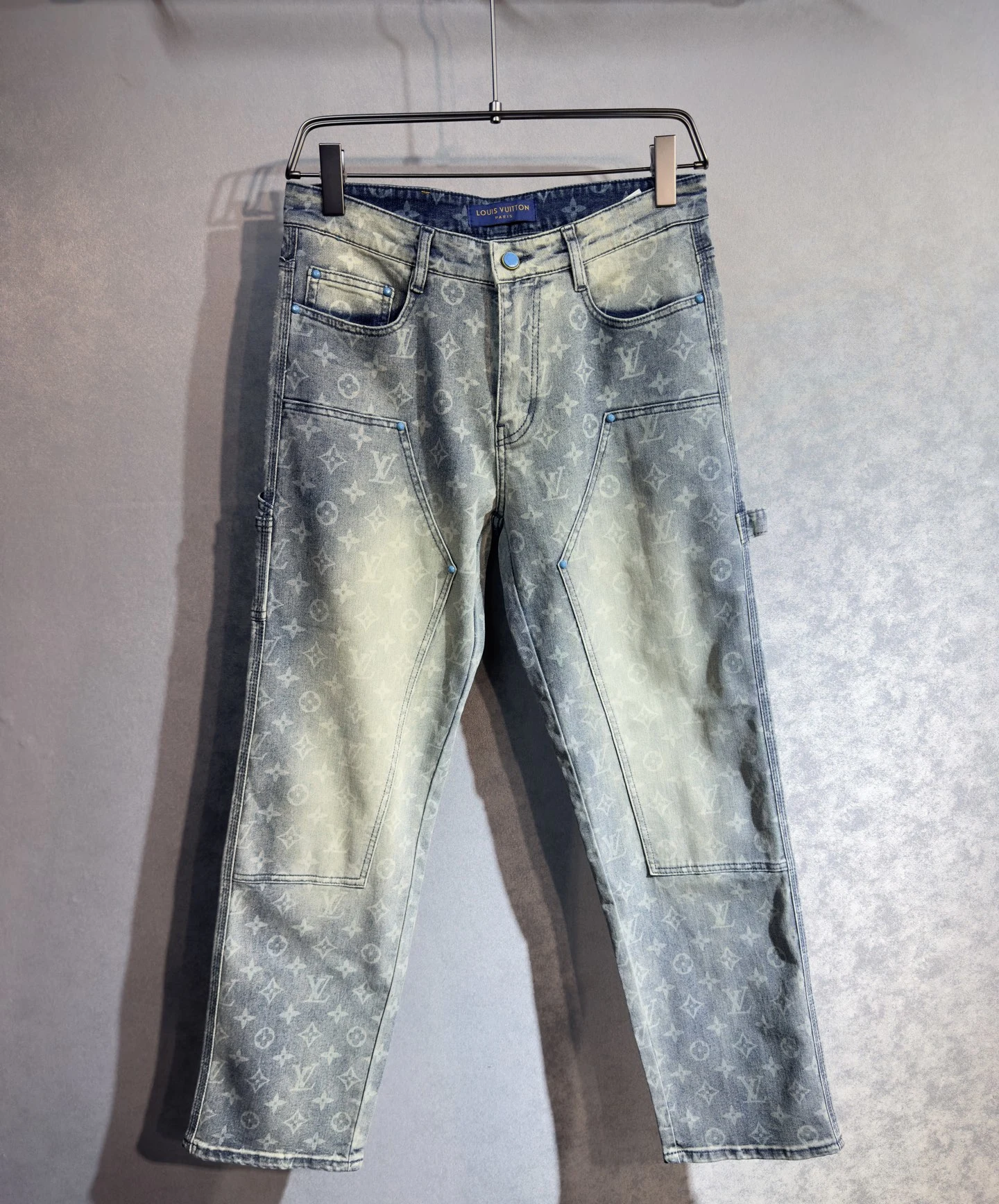 Louis Vuitton Jeans — 883644c6