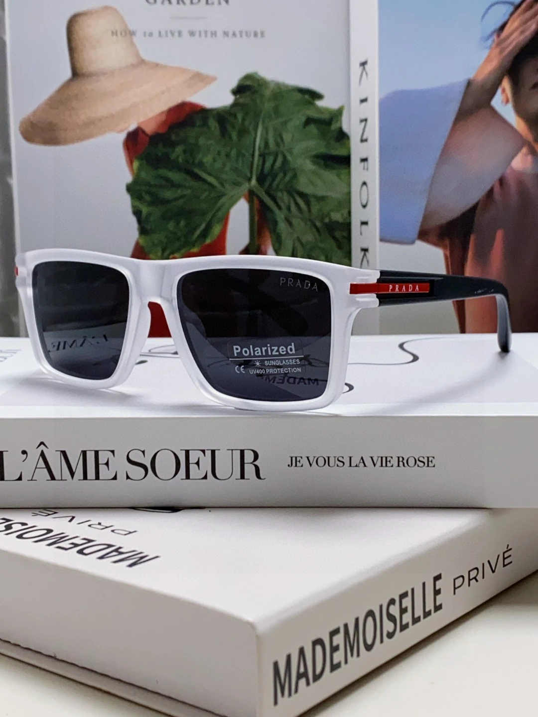 Prada Eyewear — 00b310a4