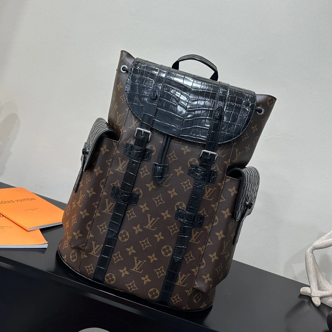 Louis Vuitton Bag — 18ec45cc