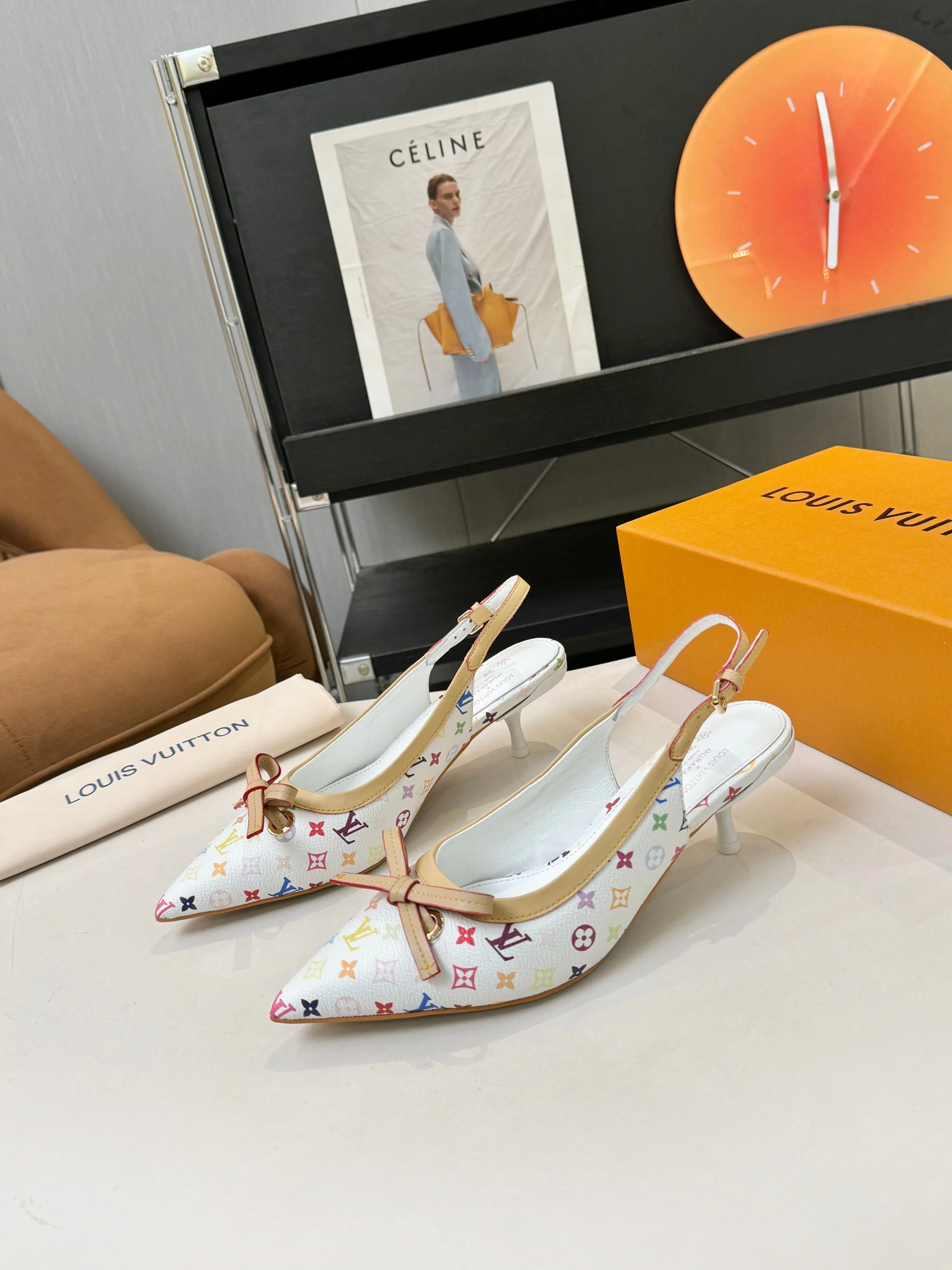Louis Vuitton Sandals — 320b2c9f