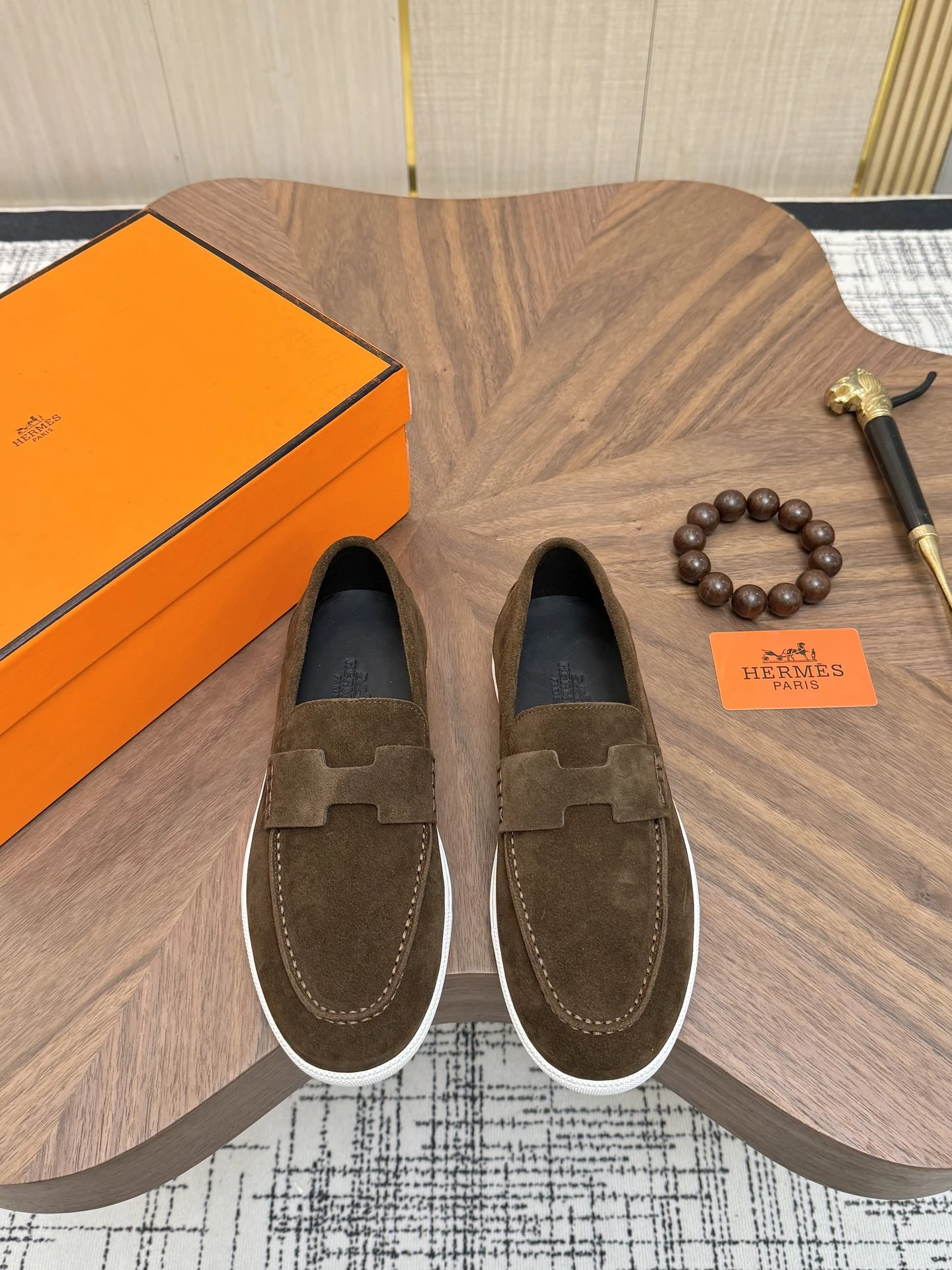 Hermès Sneakers — 90b5f77d