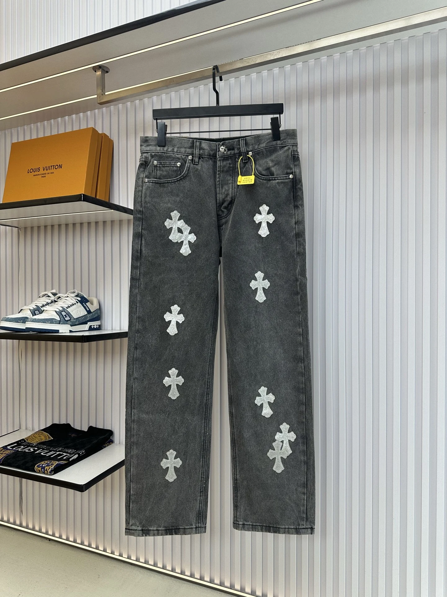 Chrome Hearts Jeans — 62c4e0d2