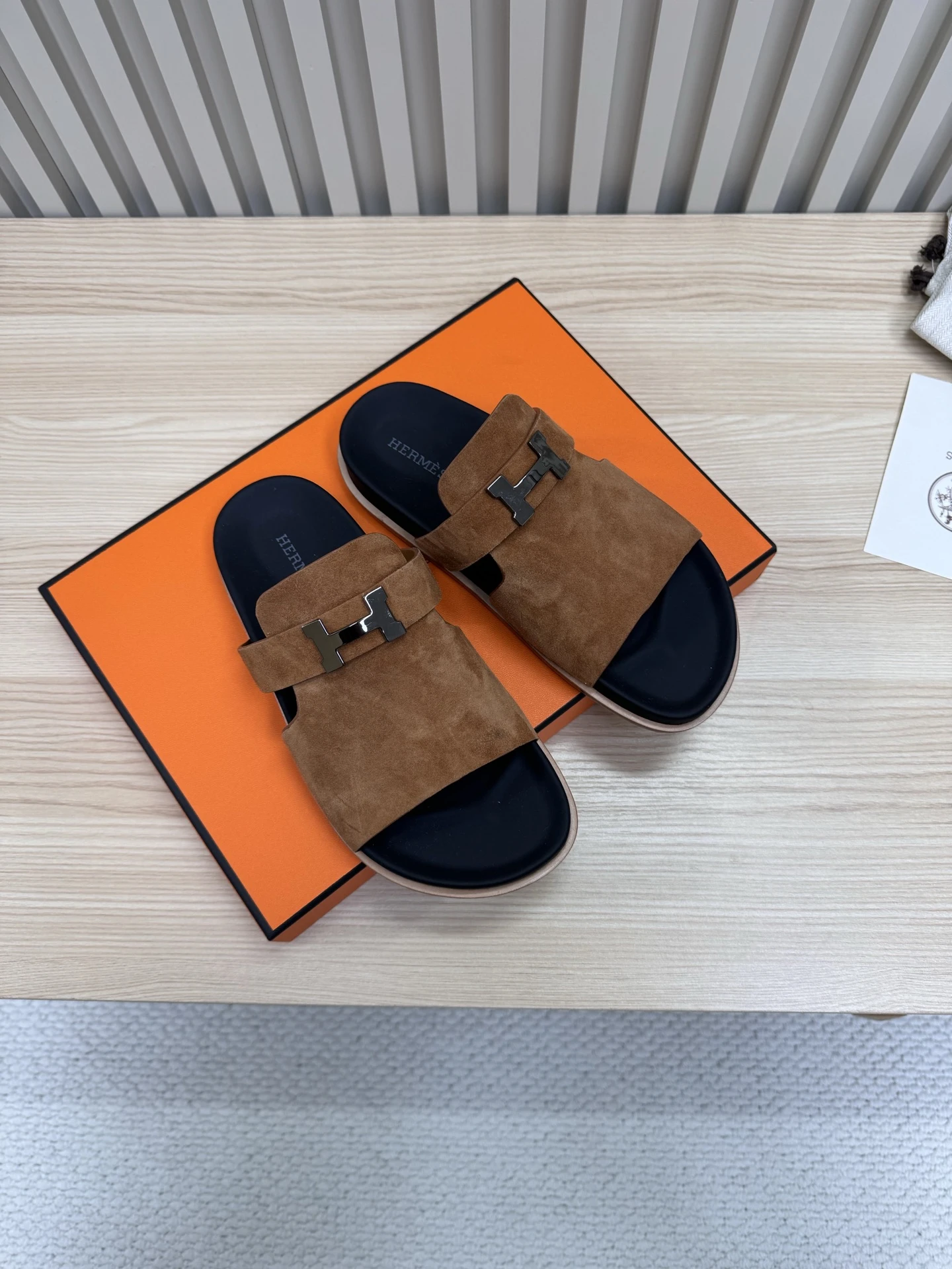 Hermès Slippers — f5a3bbd7