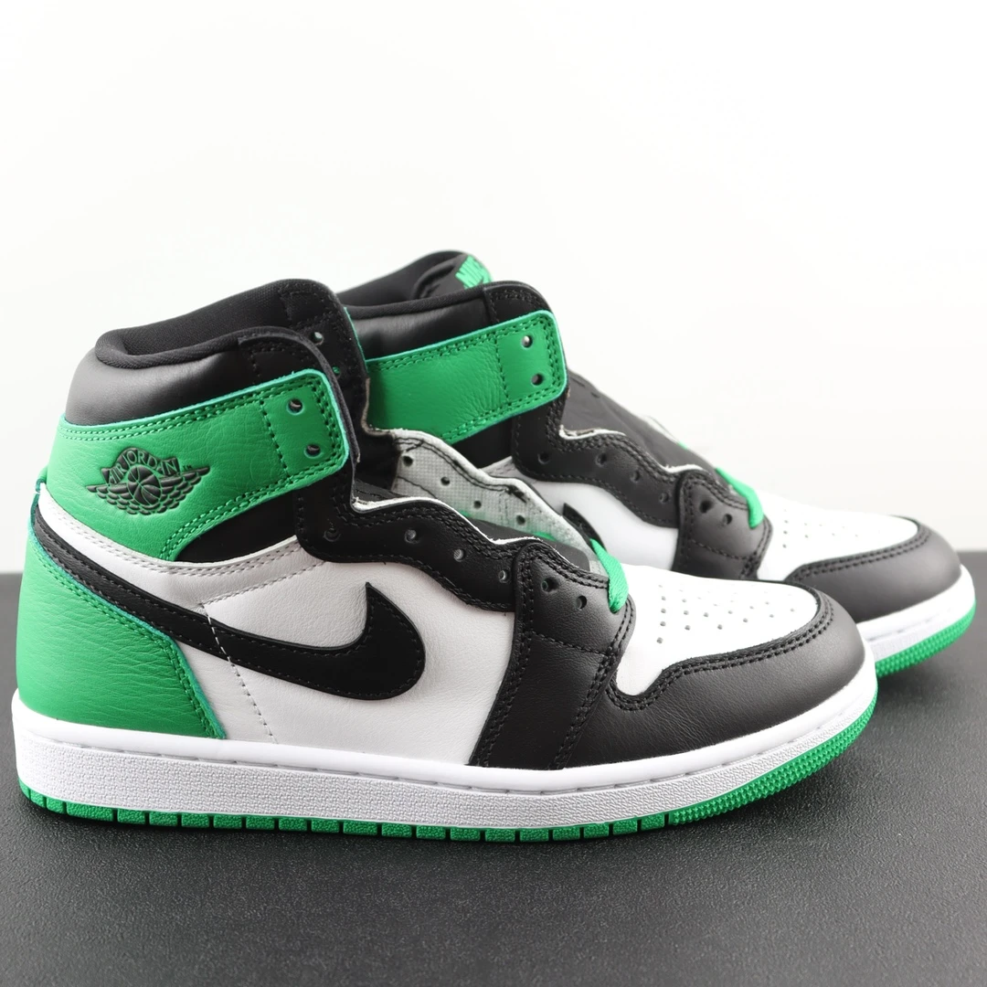 Nike Shoes — 97be240c