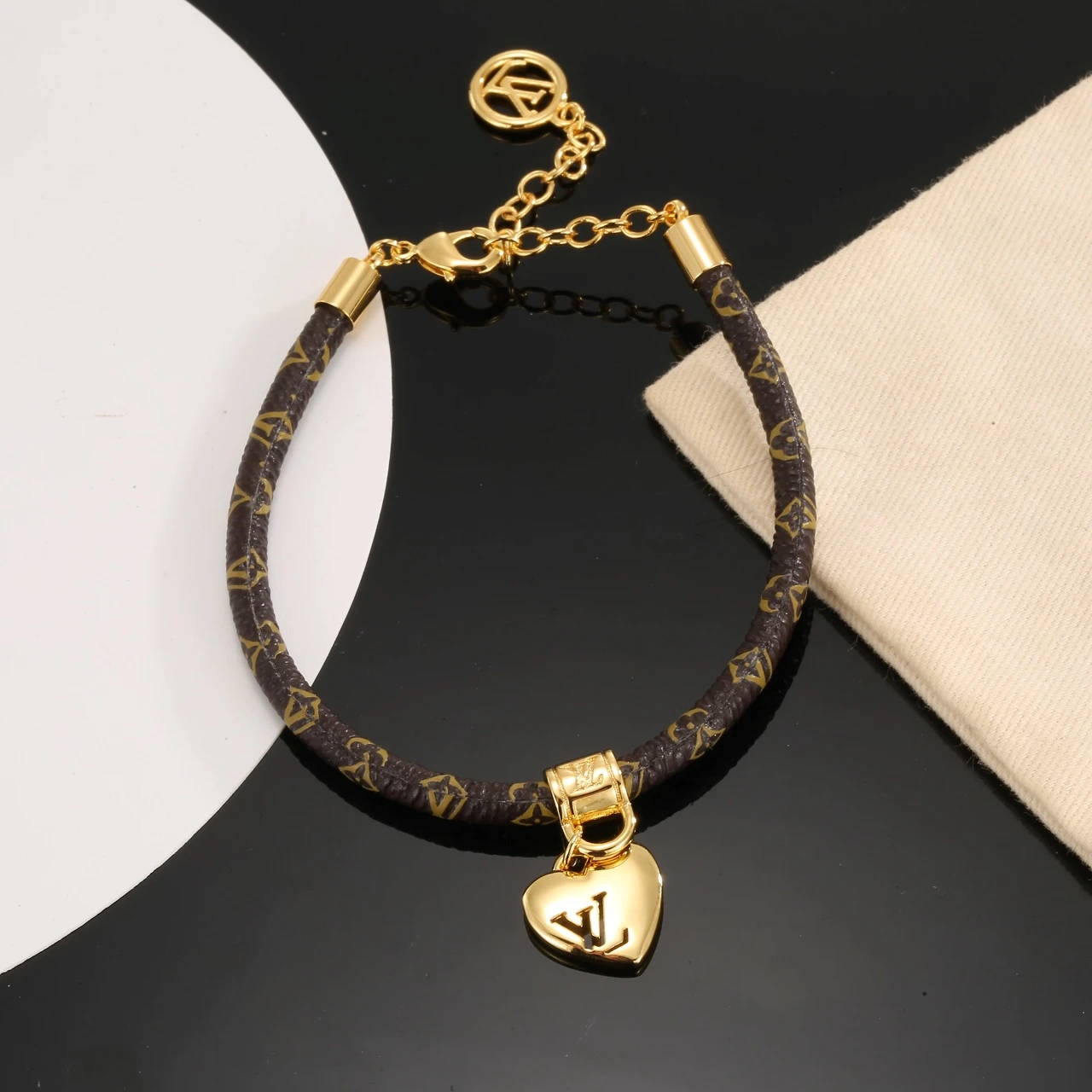 Louis Vuitton Bracelets — d39efaf0