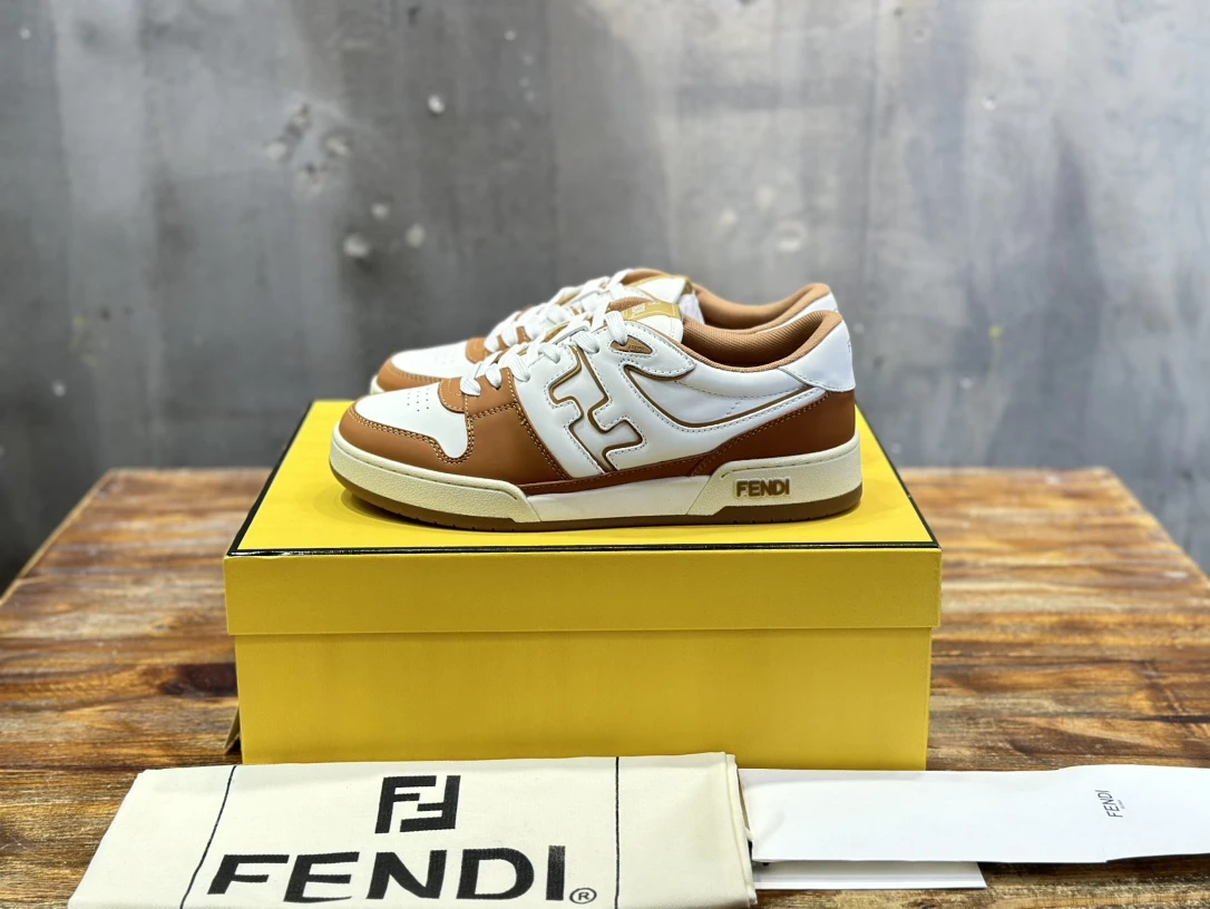 Fendi Sneakers — 5d92477f