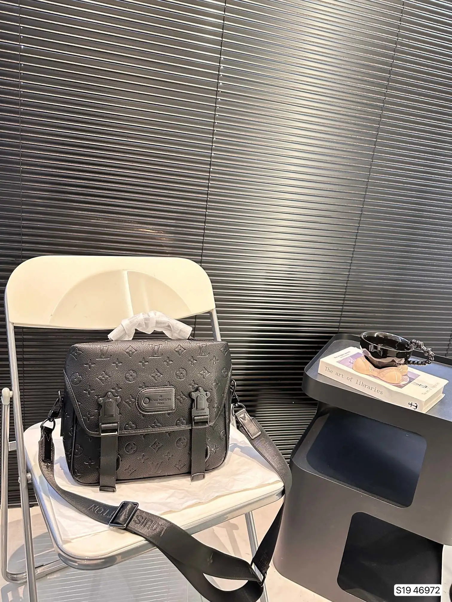 Louis Vuitton Bag — f405545b