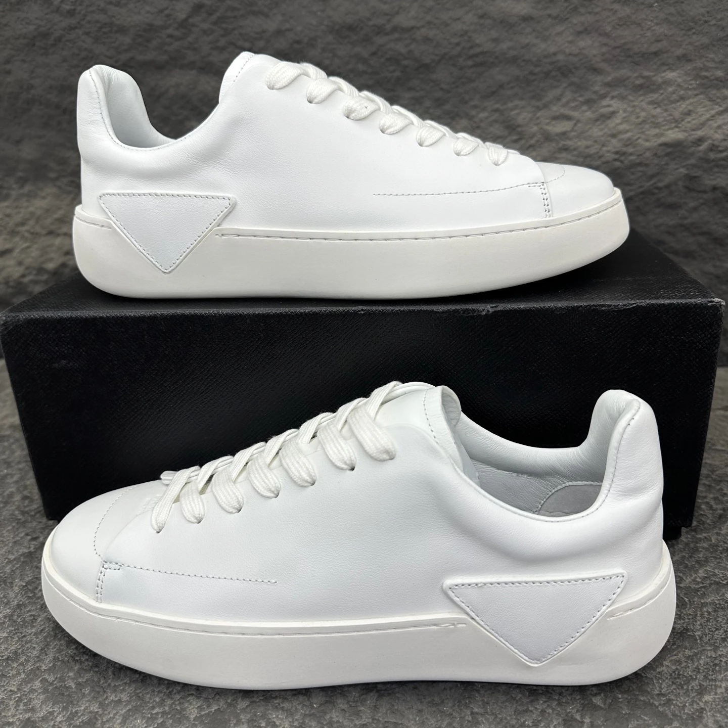 Prada Sneakers — 4da1a6f7