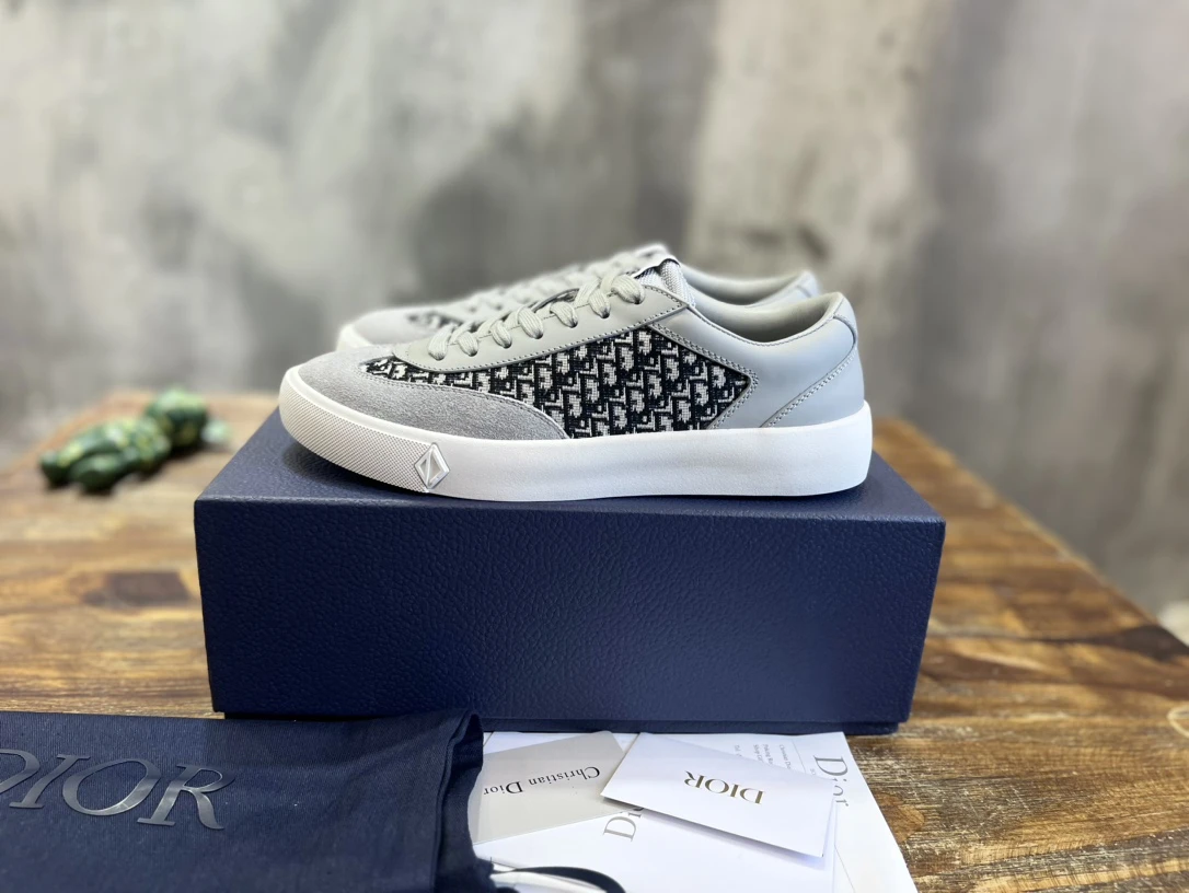 Dior Sneakers — e3599c96
