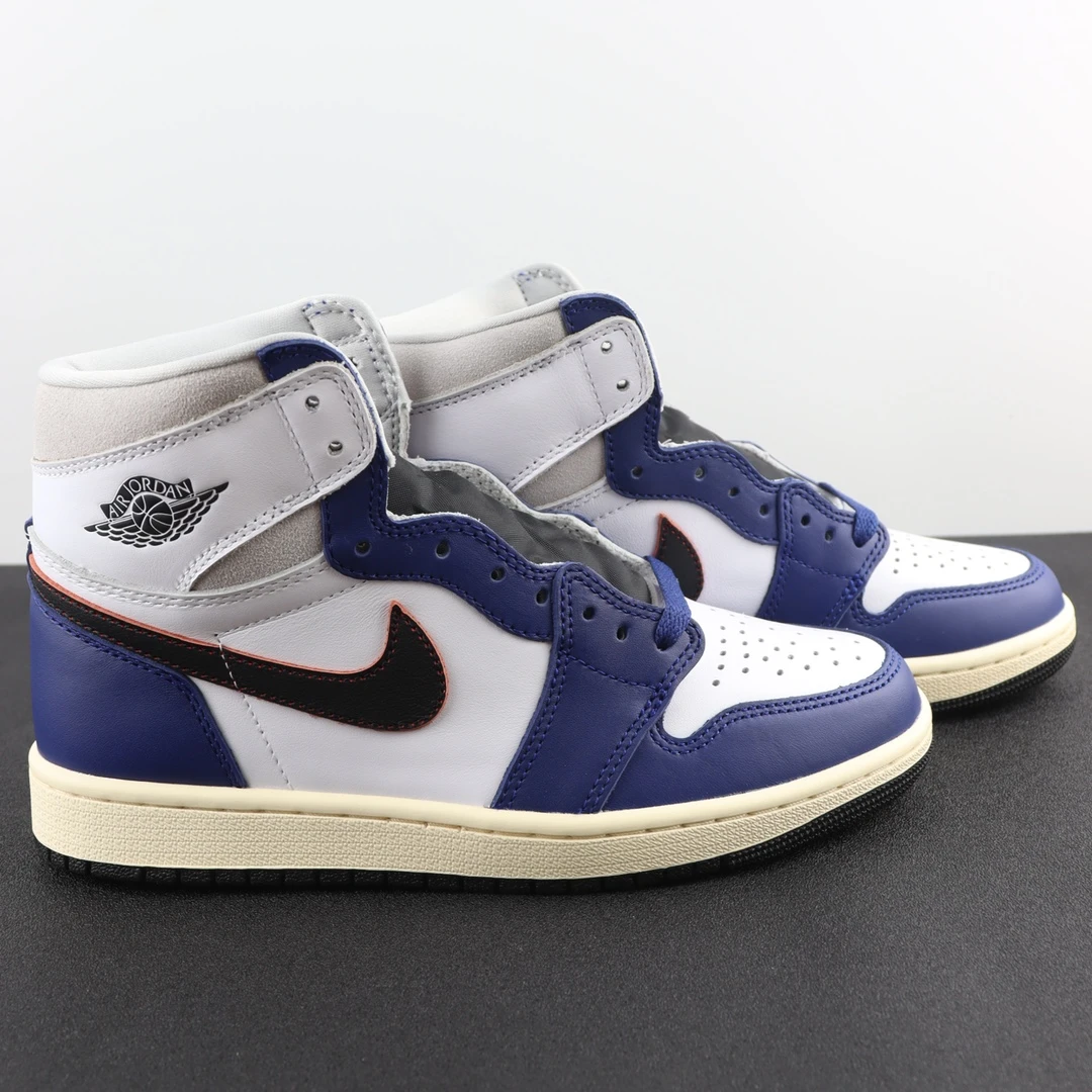 Nike Shoes — 7aff0ed0