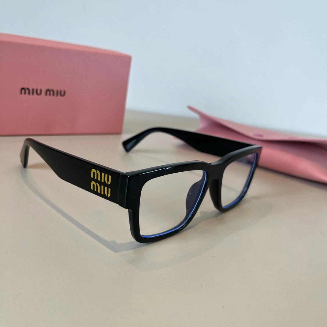 Miu Miu Eyewear — 30643b50