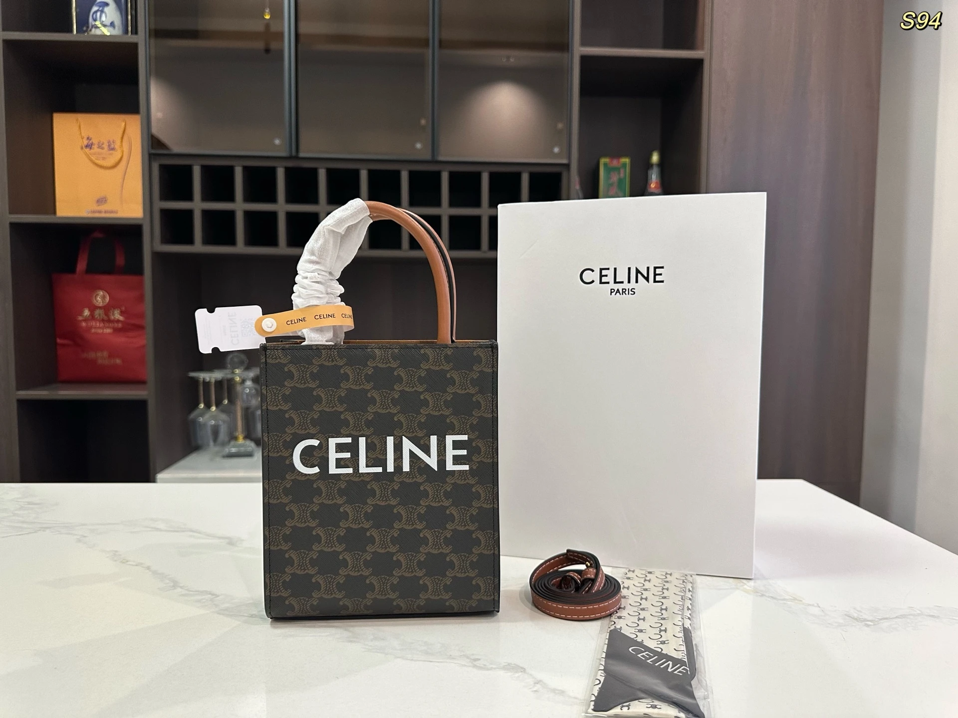 Celine Bag — 3d285be6