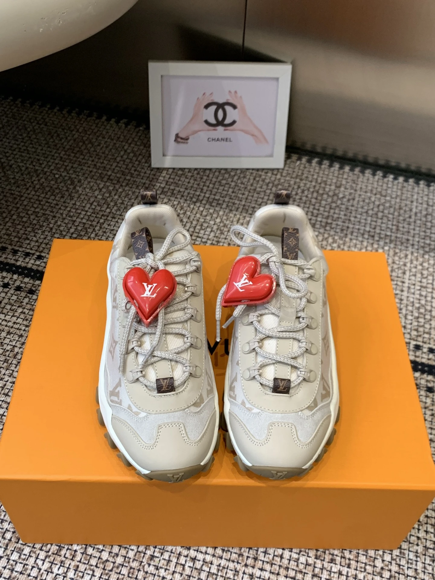 Louis Vuitton Sneakers — 39cfabe1