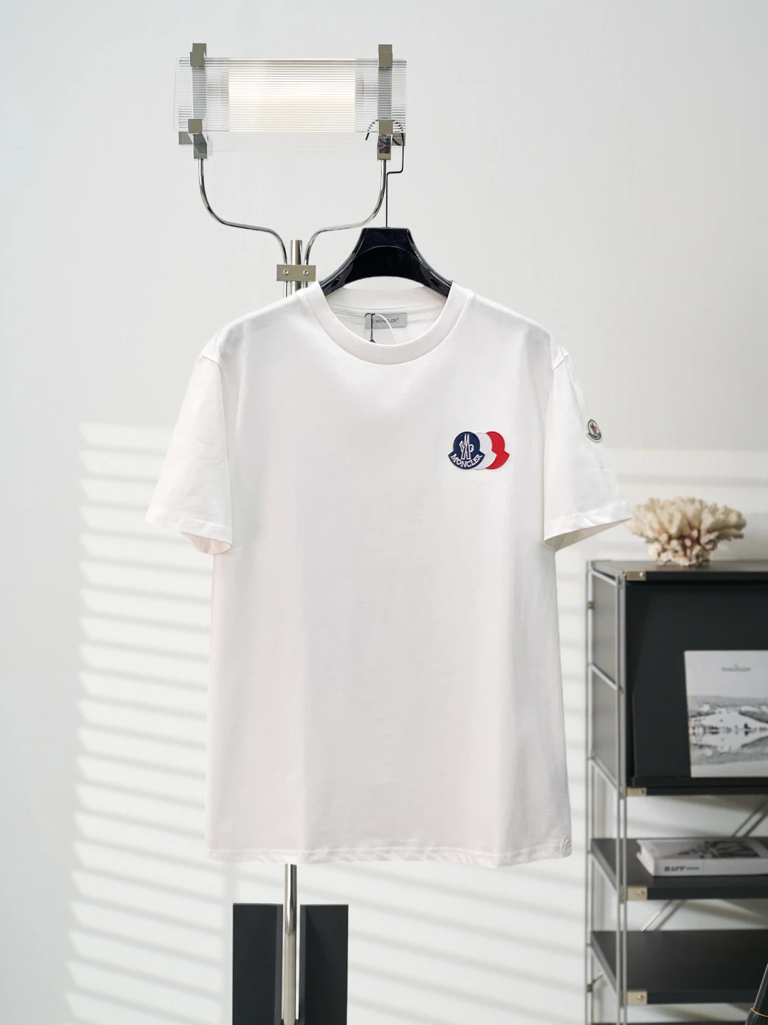 Moncler T-Shirt — d58dfb6c