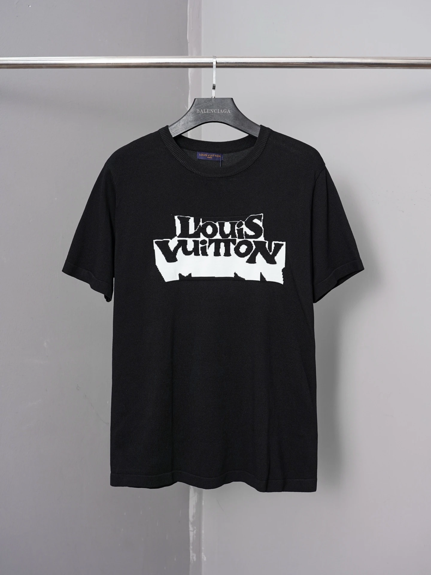 Louis Vuitton T-Shirt — db56645b