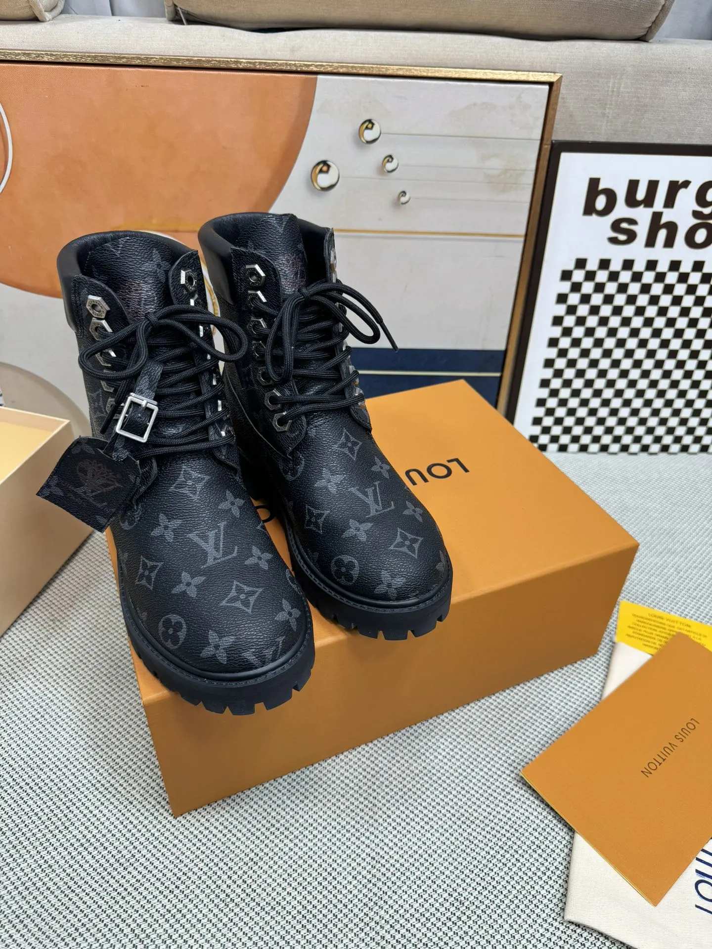 Louis Vuitton Boots — fddb84df