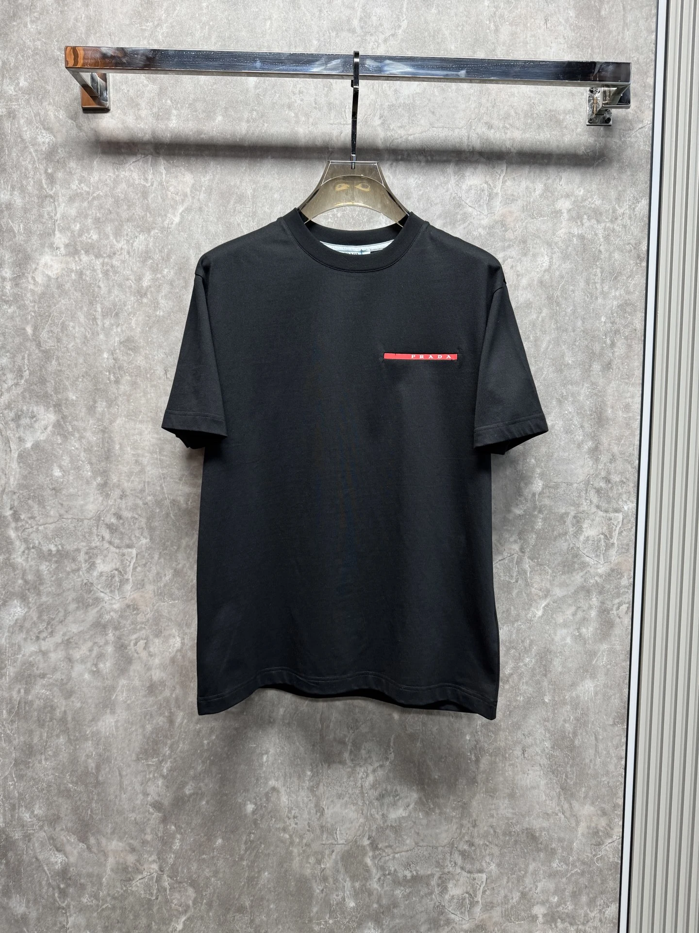 Prada T-Shirt — b6fcefba