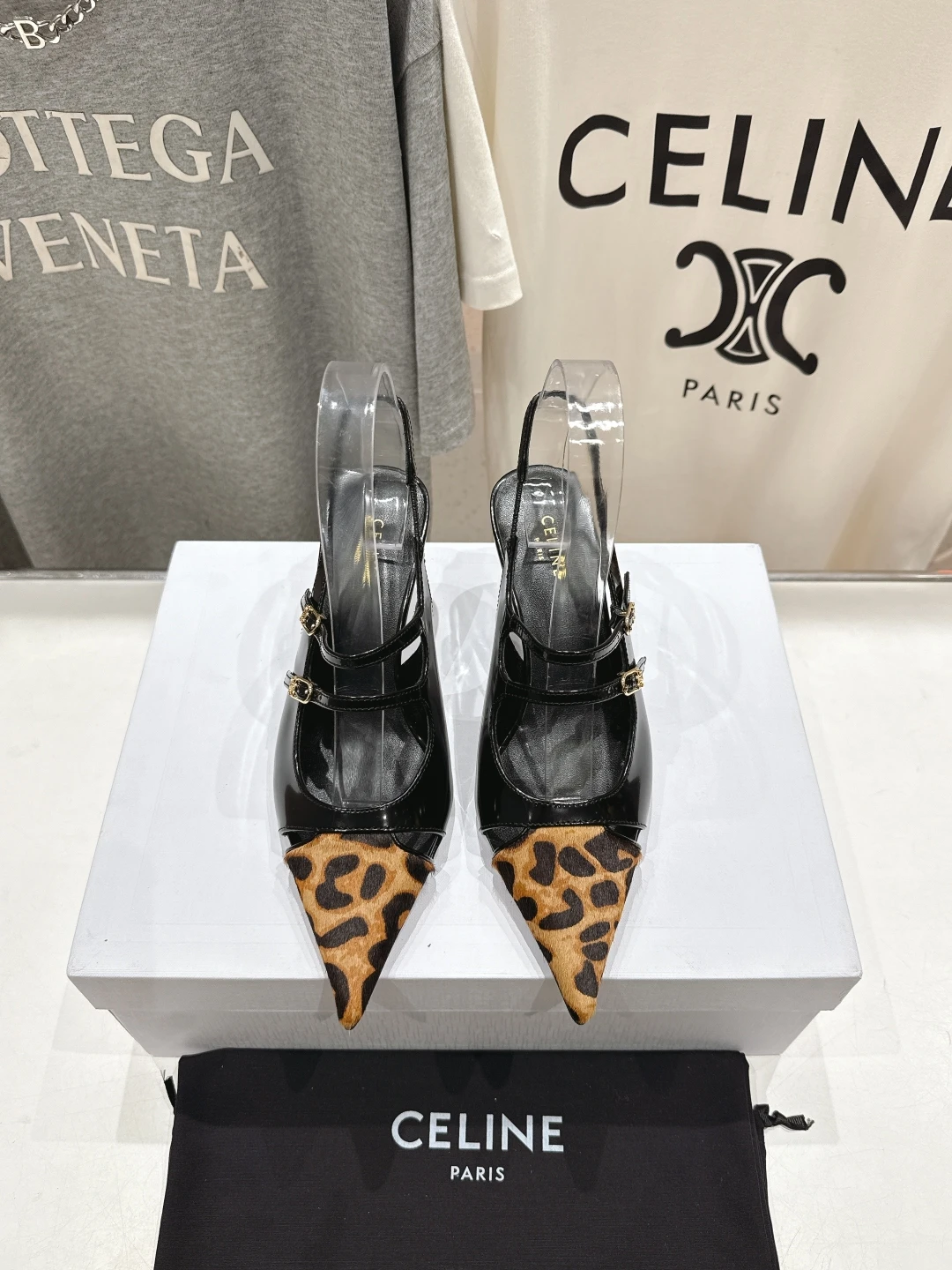 Celine Sandals — 3ebb647d