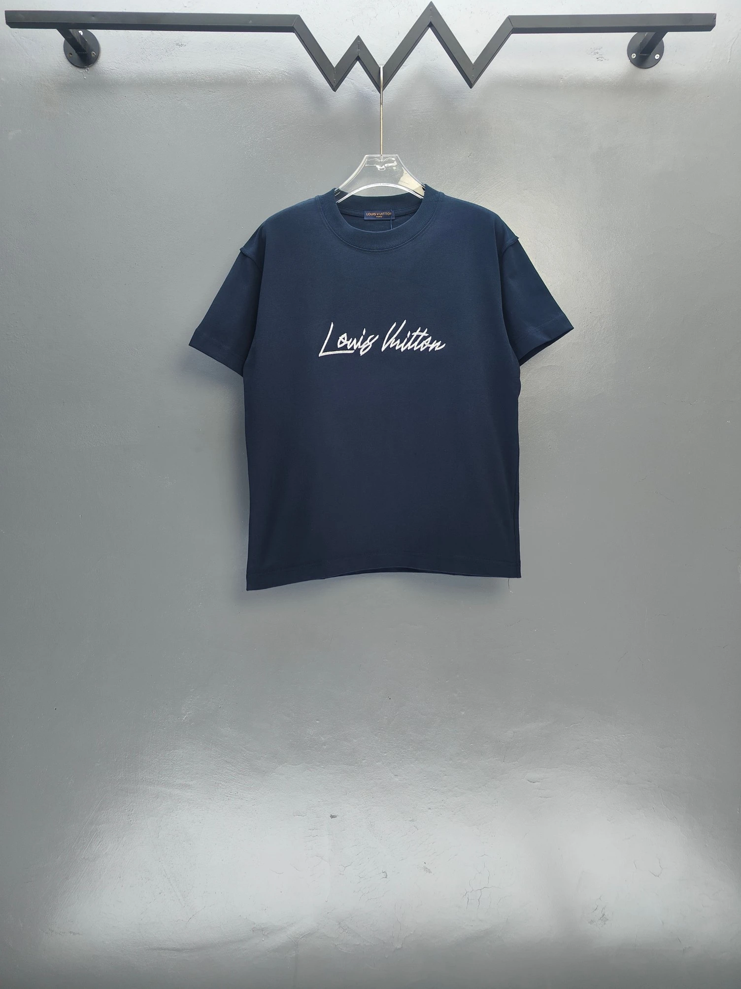 Louis Vuitton T-Shirt — 6bf51c89