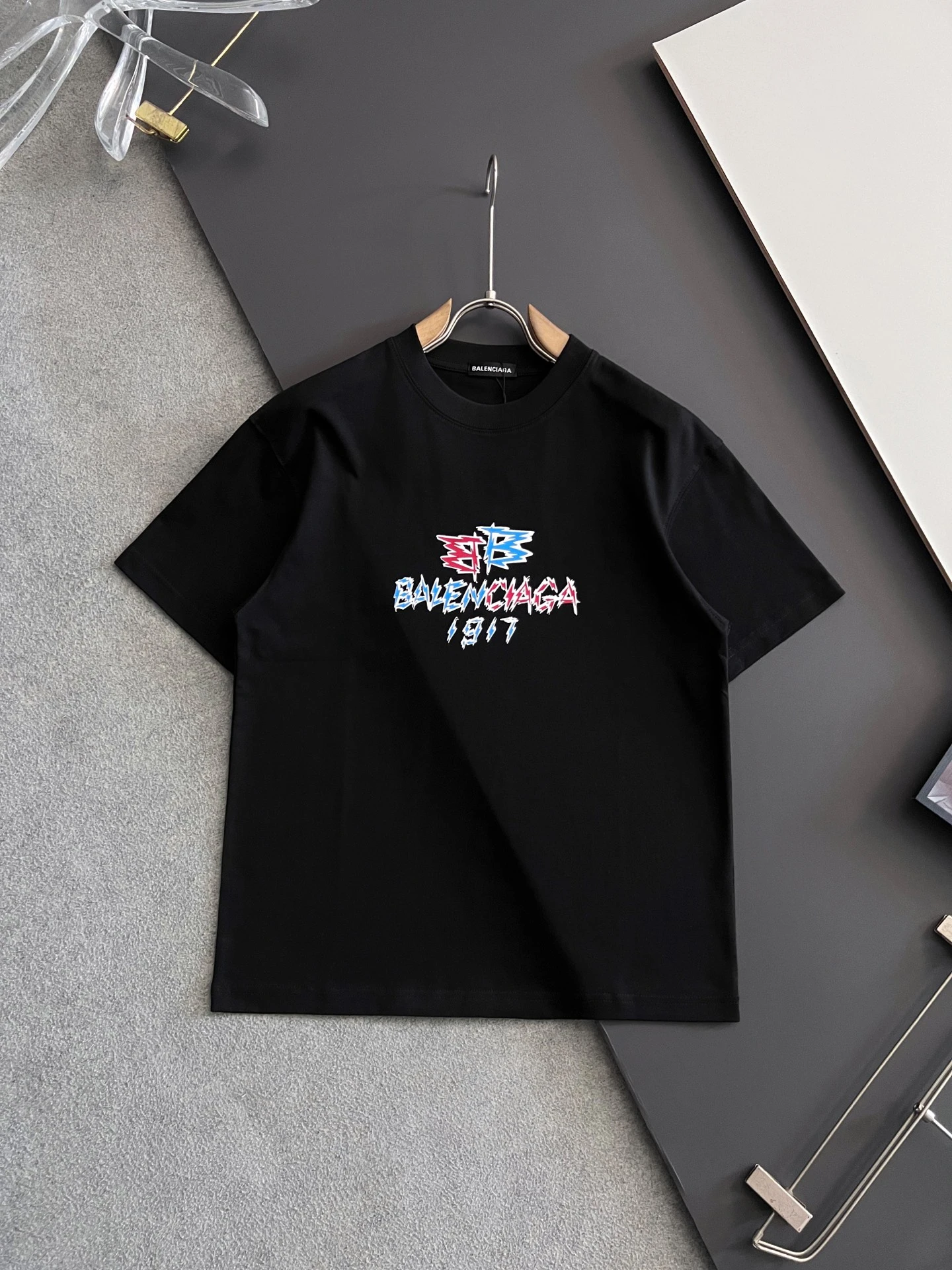Balenciaga T-Shirt — cbf045f3