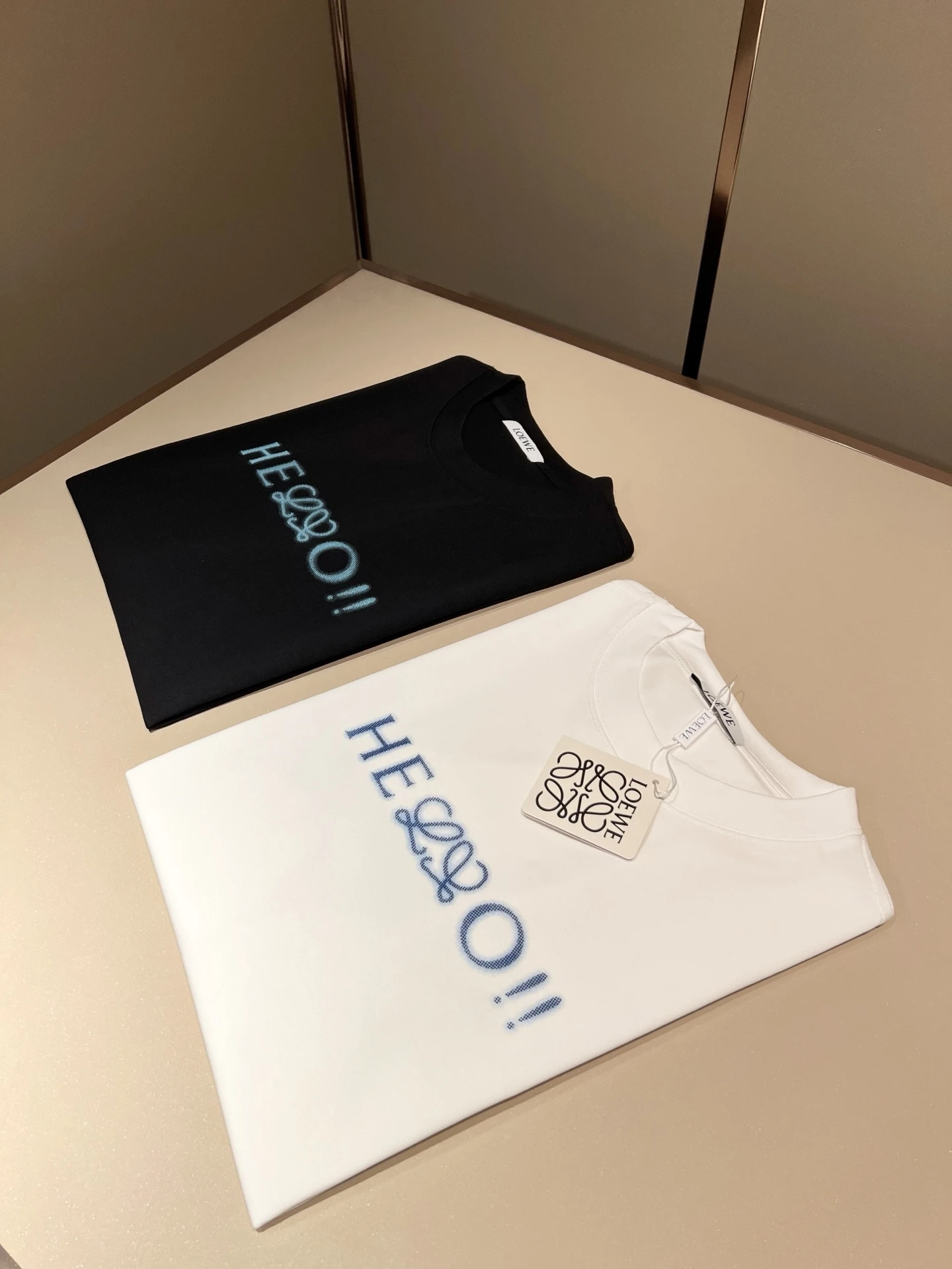 Loewe T-Shirt — 1fb9e8e8