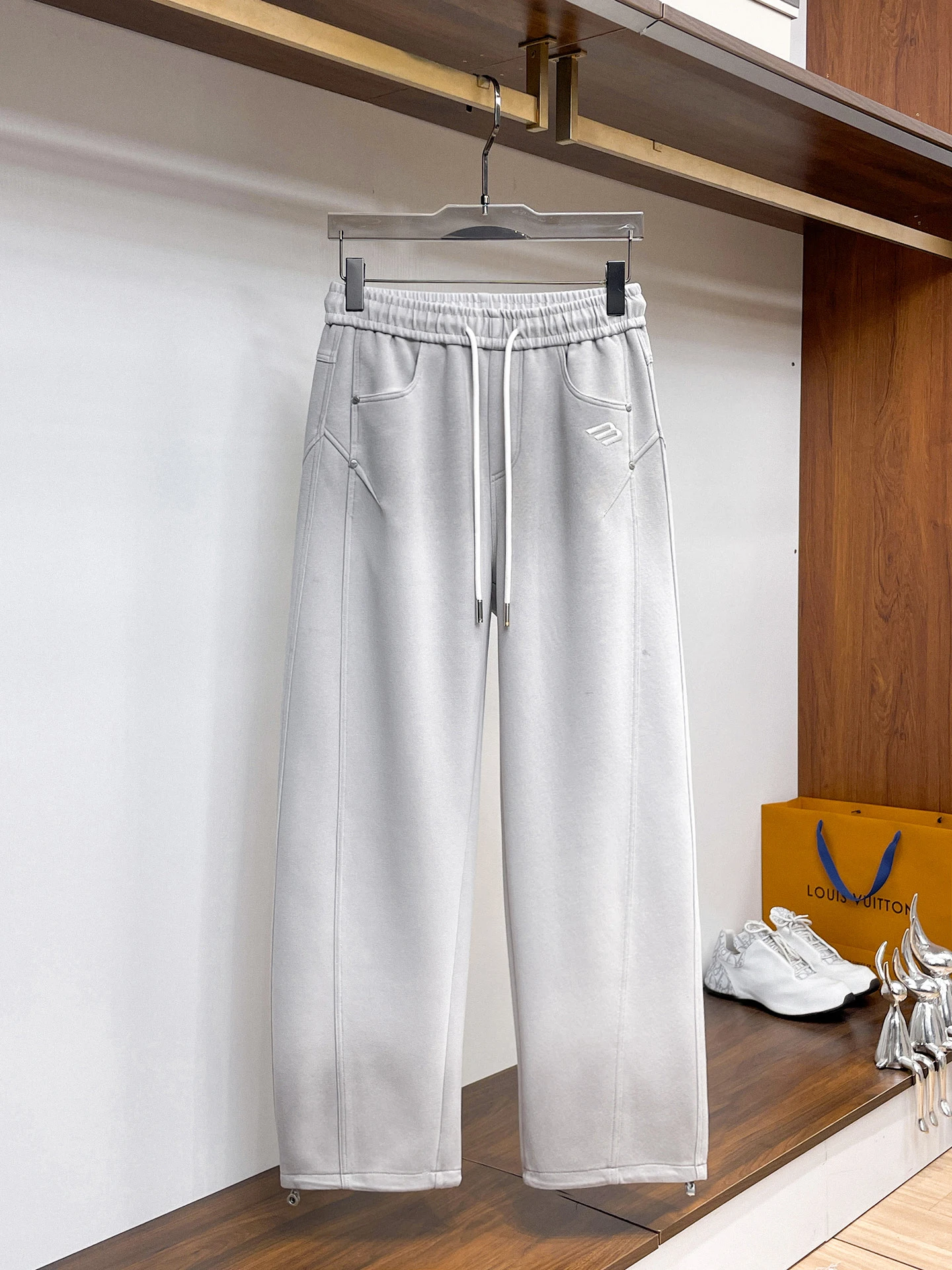 Balenciaga Trousers — e8fa36a4