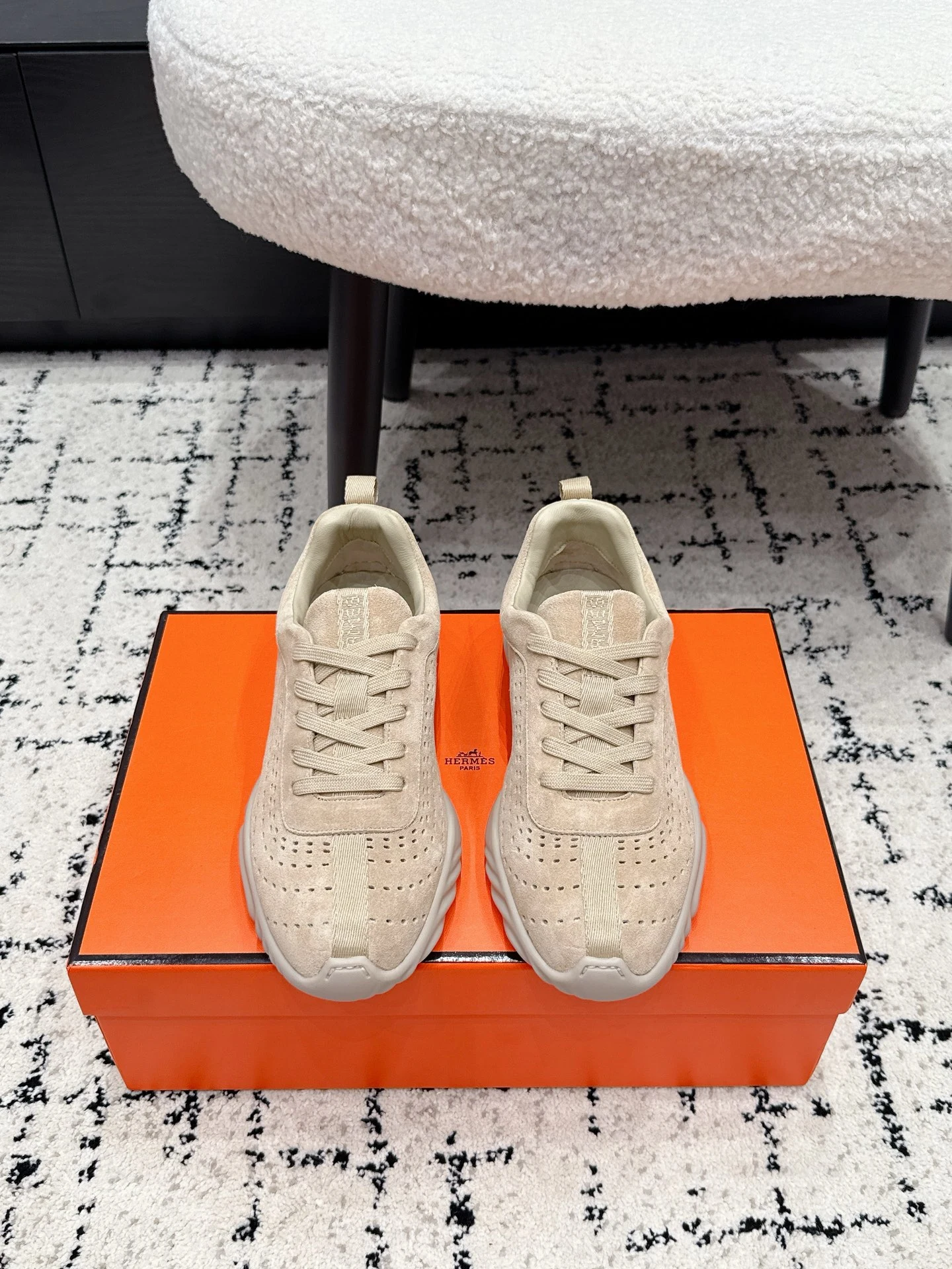 Hermès Sneakers — 5ffed4fb