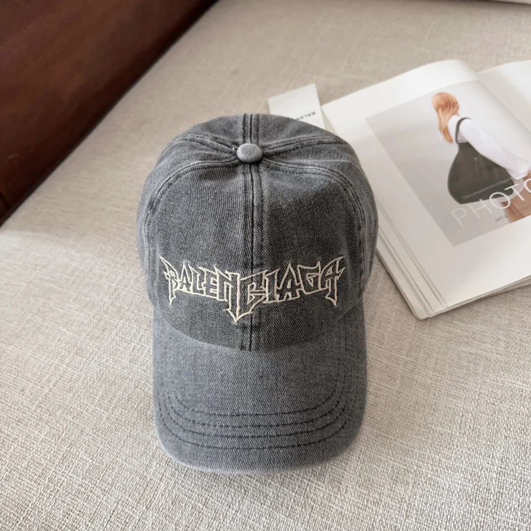 Balenciaga Hat — b9797ebf