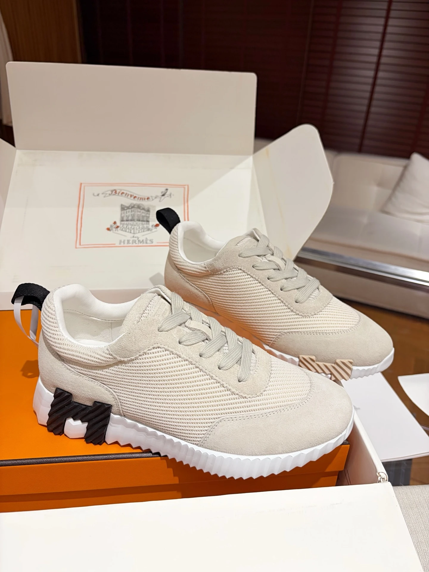 Hermès Sneakers — 8721fc6c