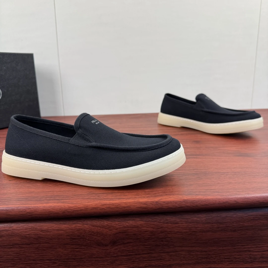 Prada Shoes — 030d0ab8