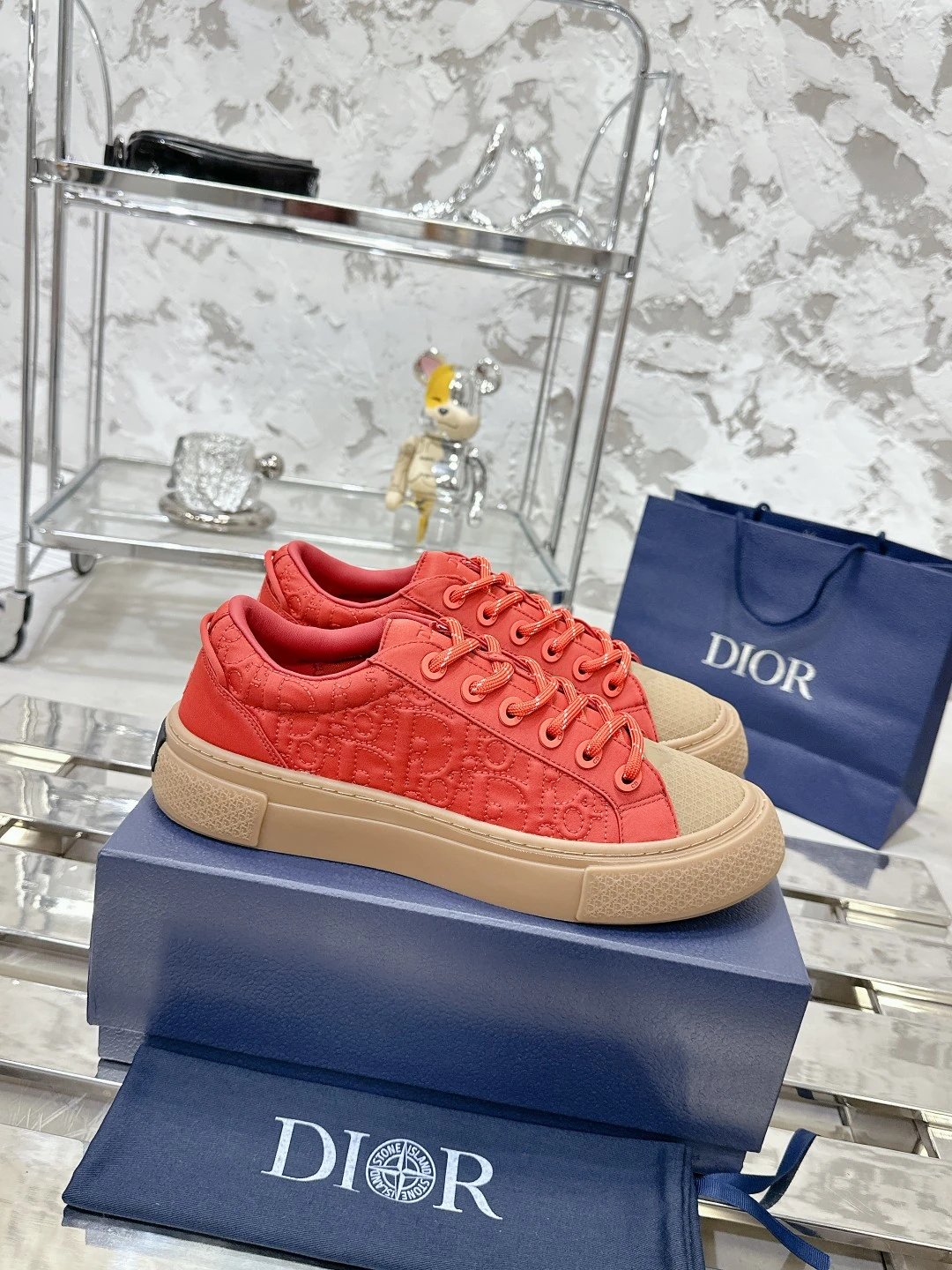 Dior Sneakers — 714e09fe