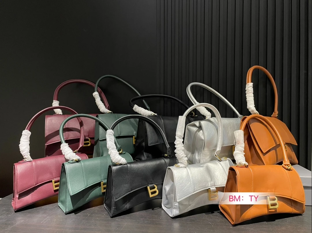 Balenciaga Bag — a8164534