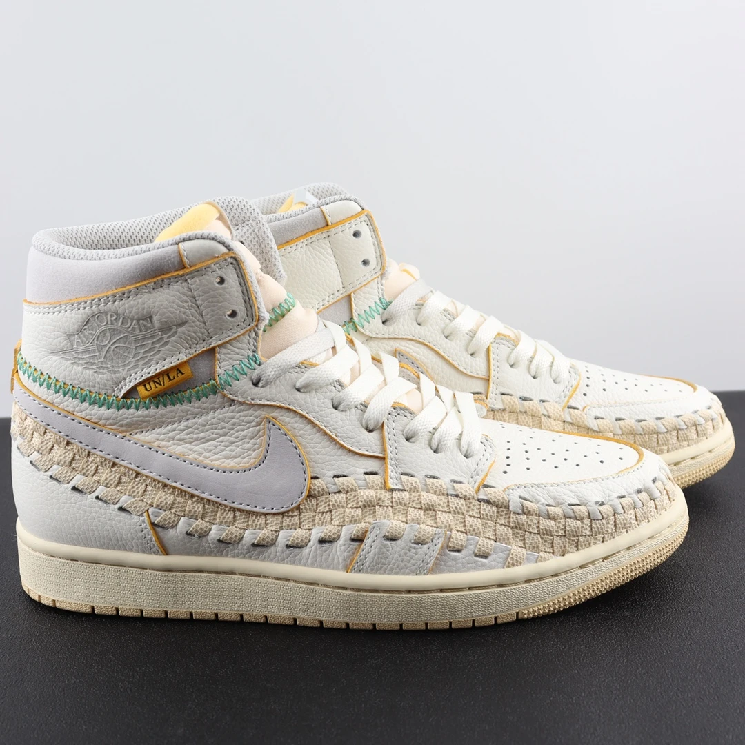 Nike Shoes — 20d19936