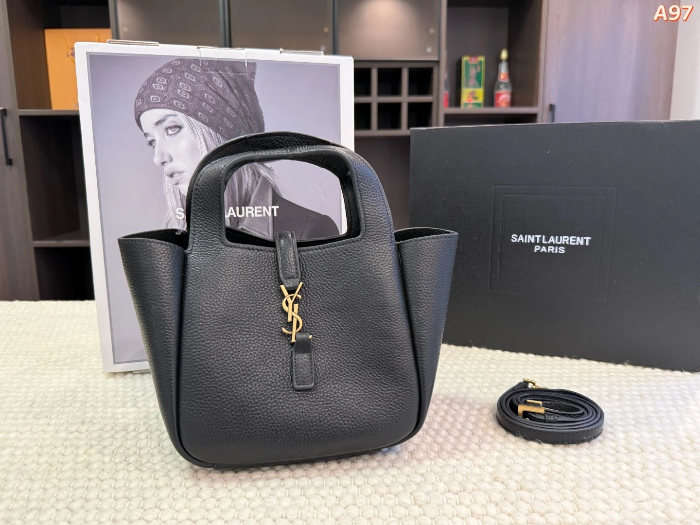 Saint Laurent Bag — 47befce6