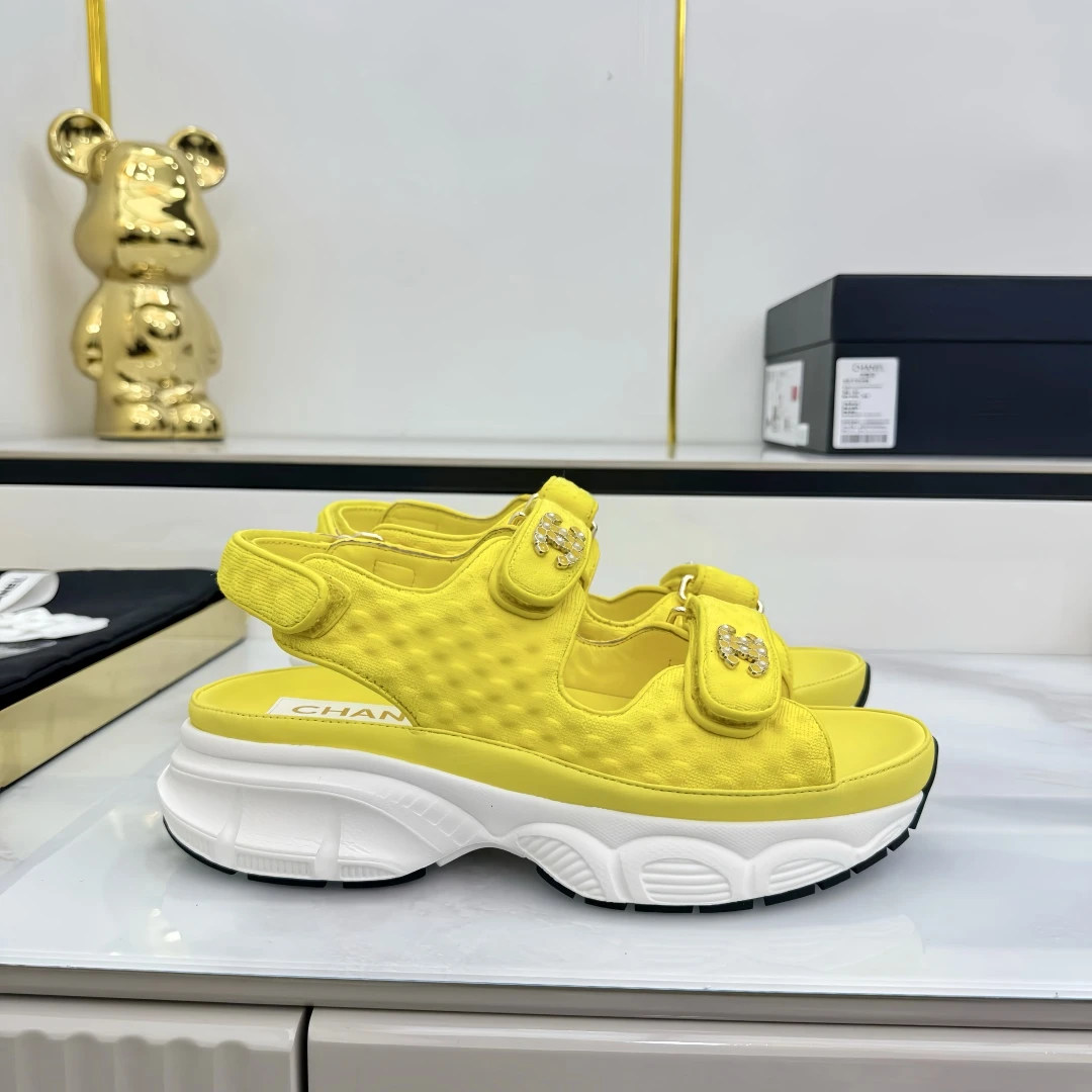 Chanel Slippers — 7df8af65