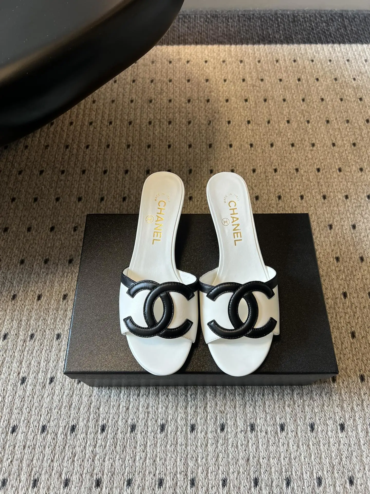 Chanel Slippers — 63fe9a2e