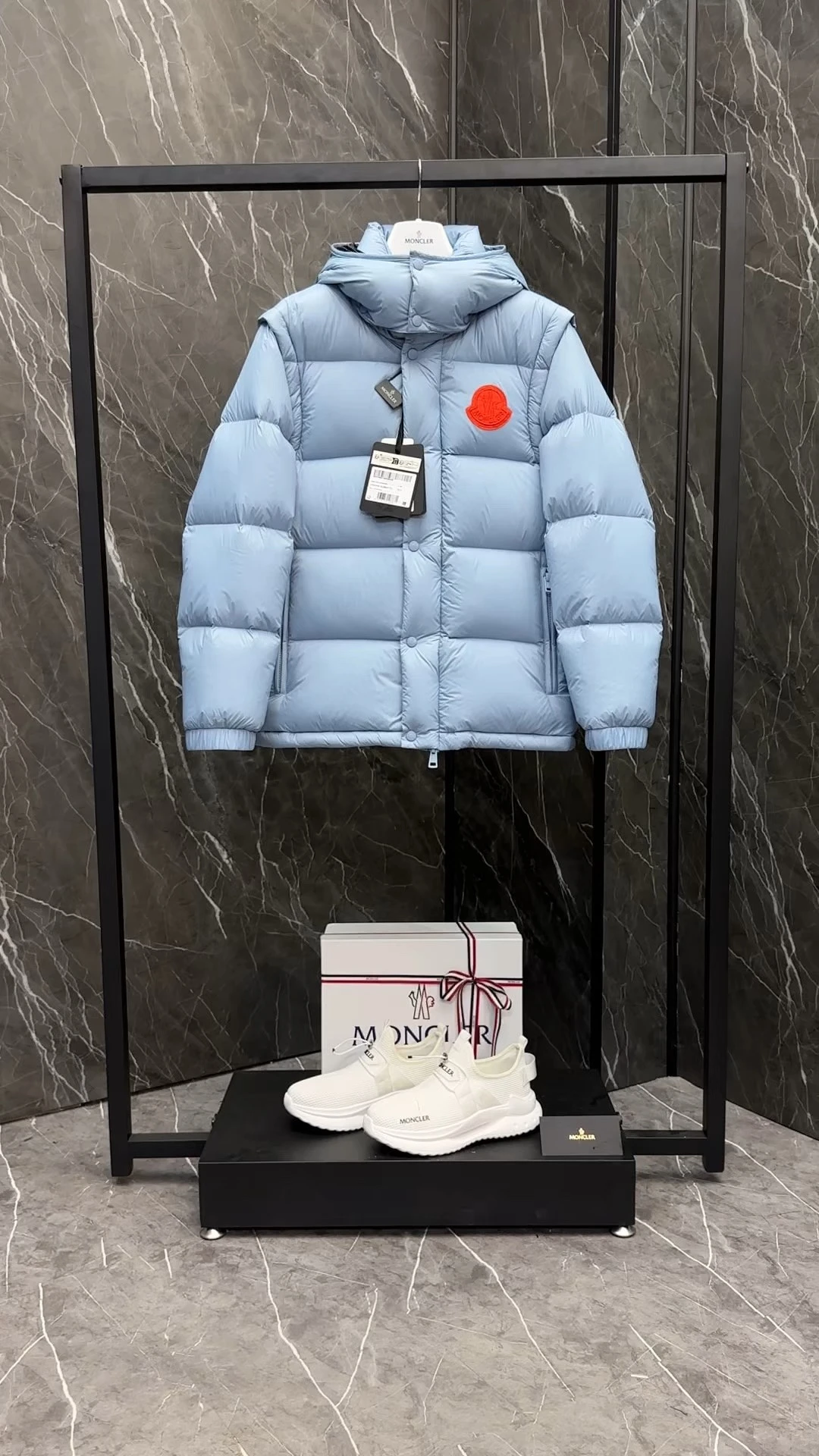 Moncler Down Jacket — 58c7384d