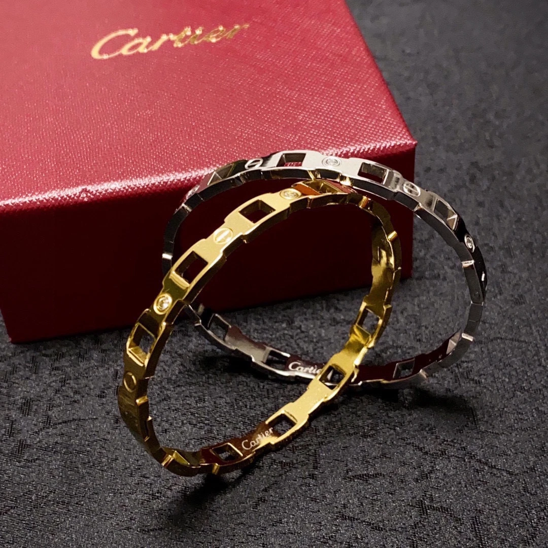 Cartier Jewellery — b07bb978