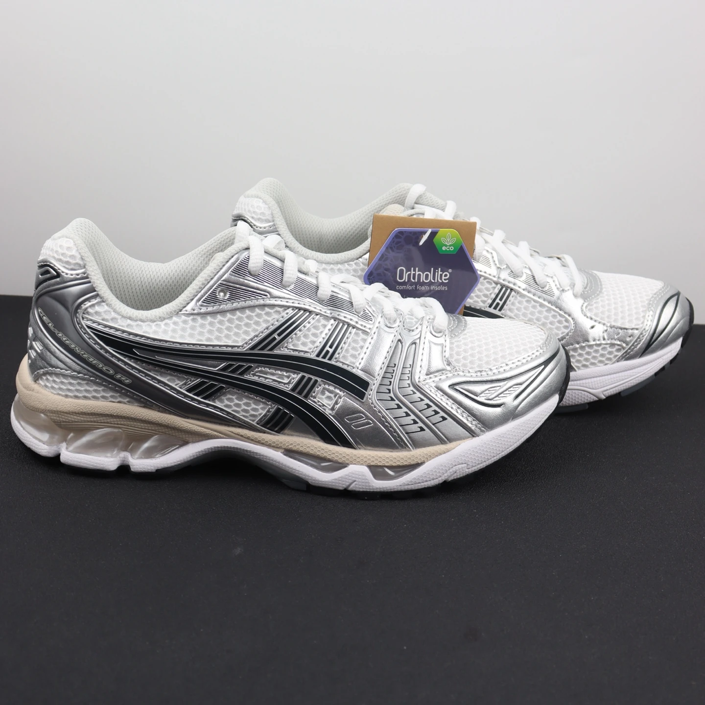 Asics Shoes — 009cfbc5