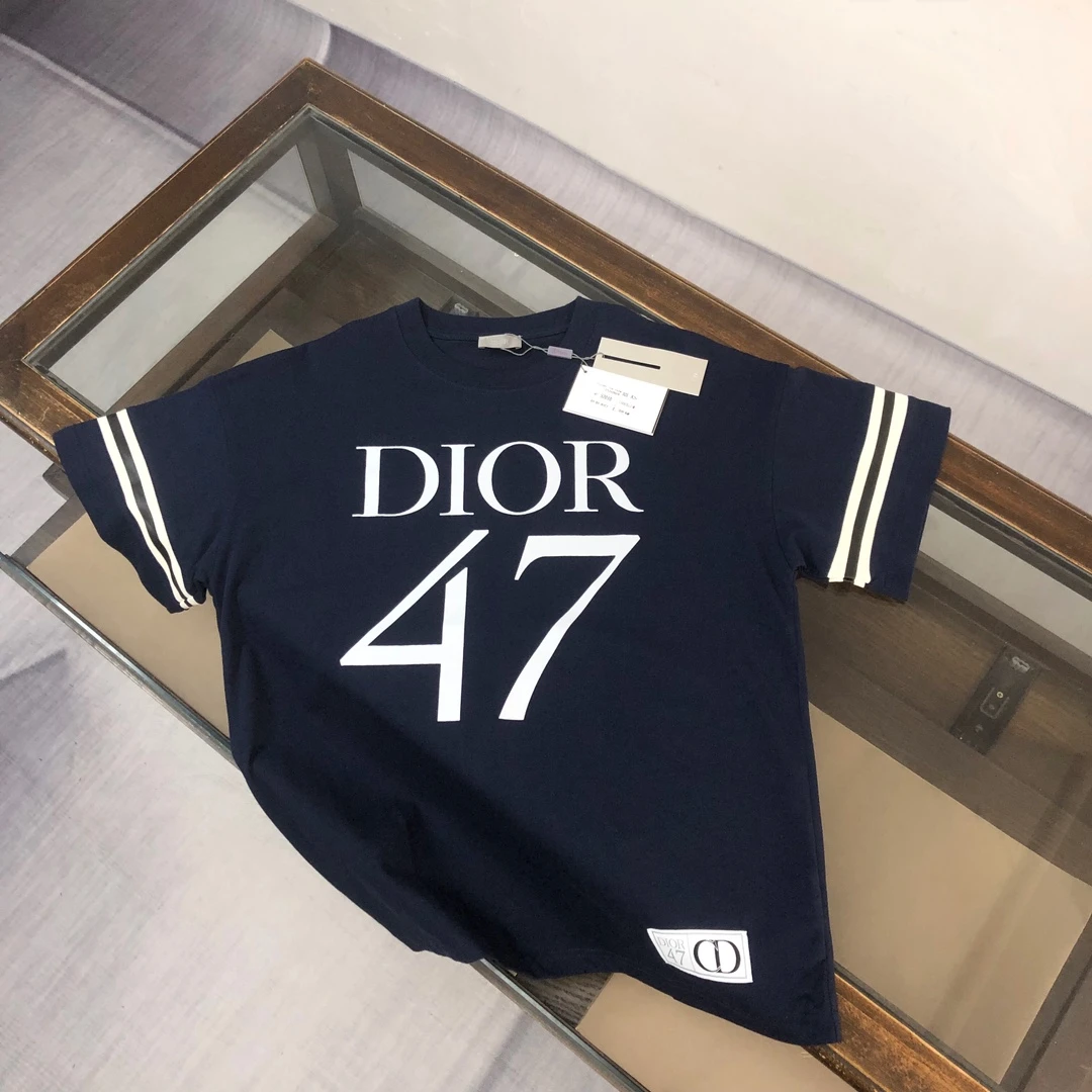 Dior T-Shirt — d174f31e