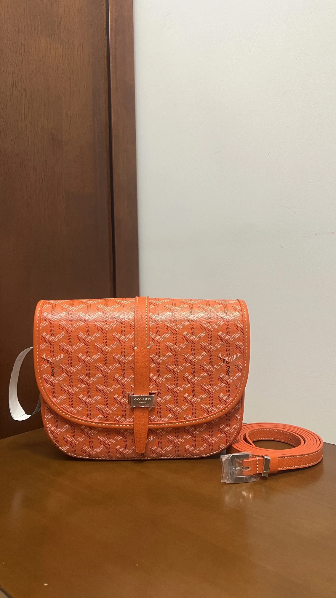 Goyard Crossbody Bags — d00b3174