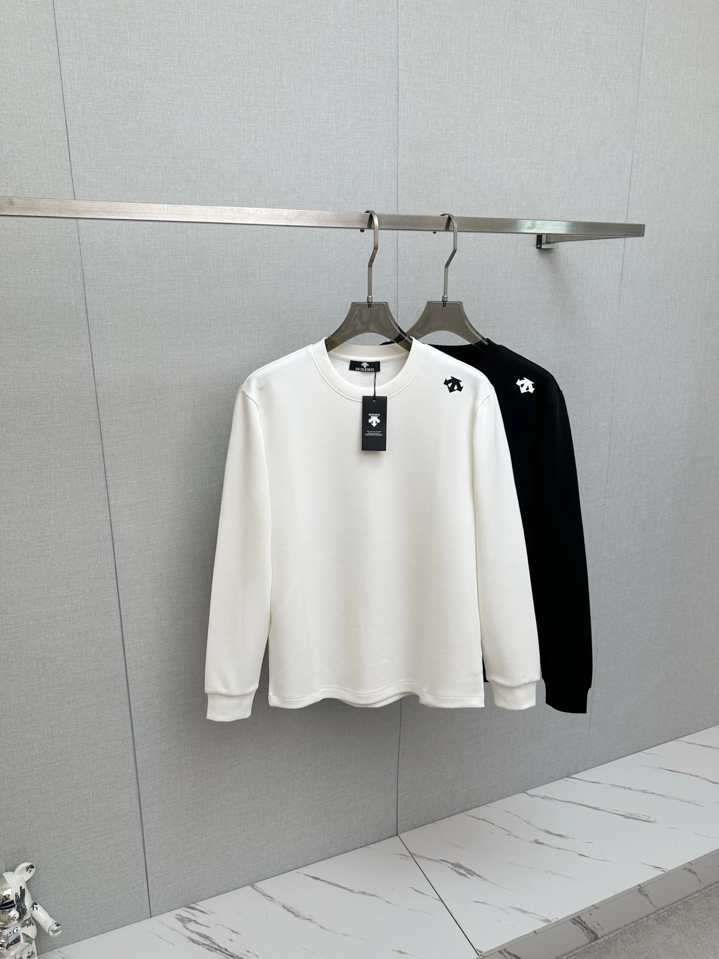 Sweatshirts — ebe7a677